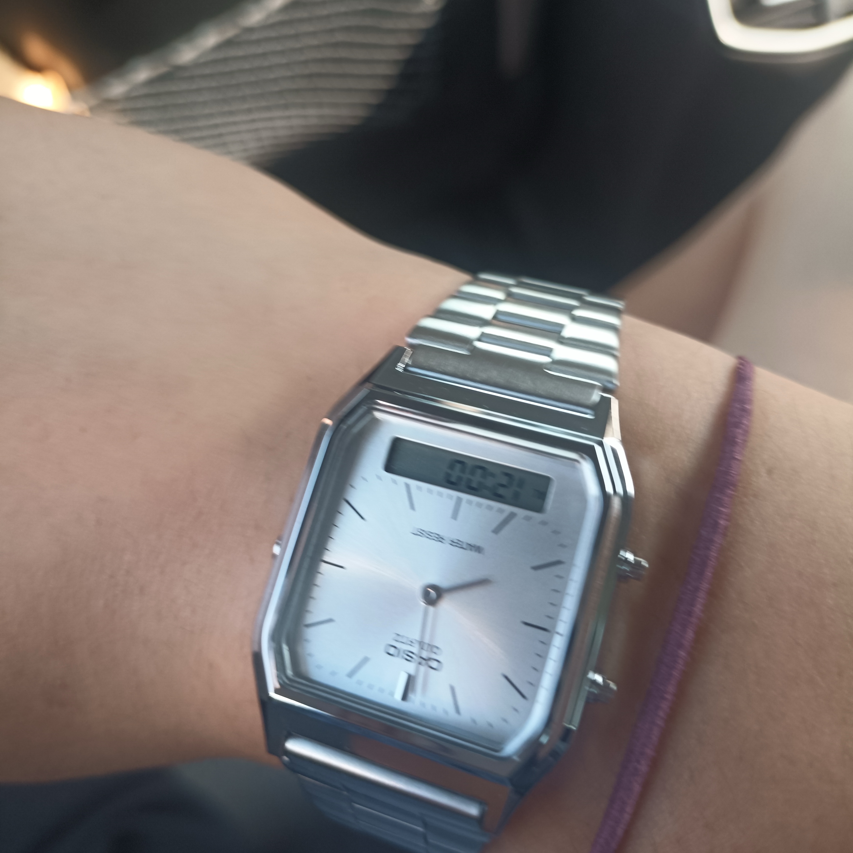 Casio AQ-230A-7AMQY 착용 스타일