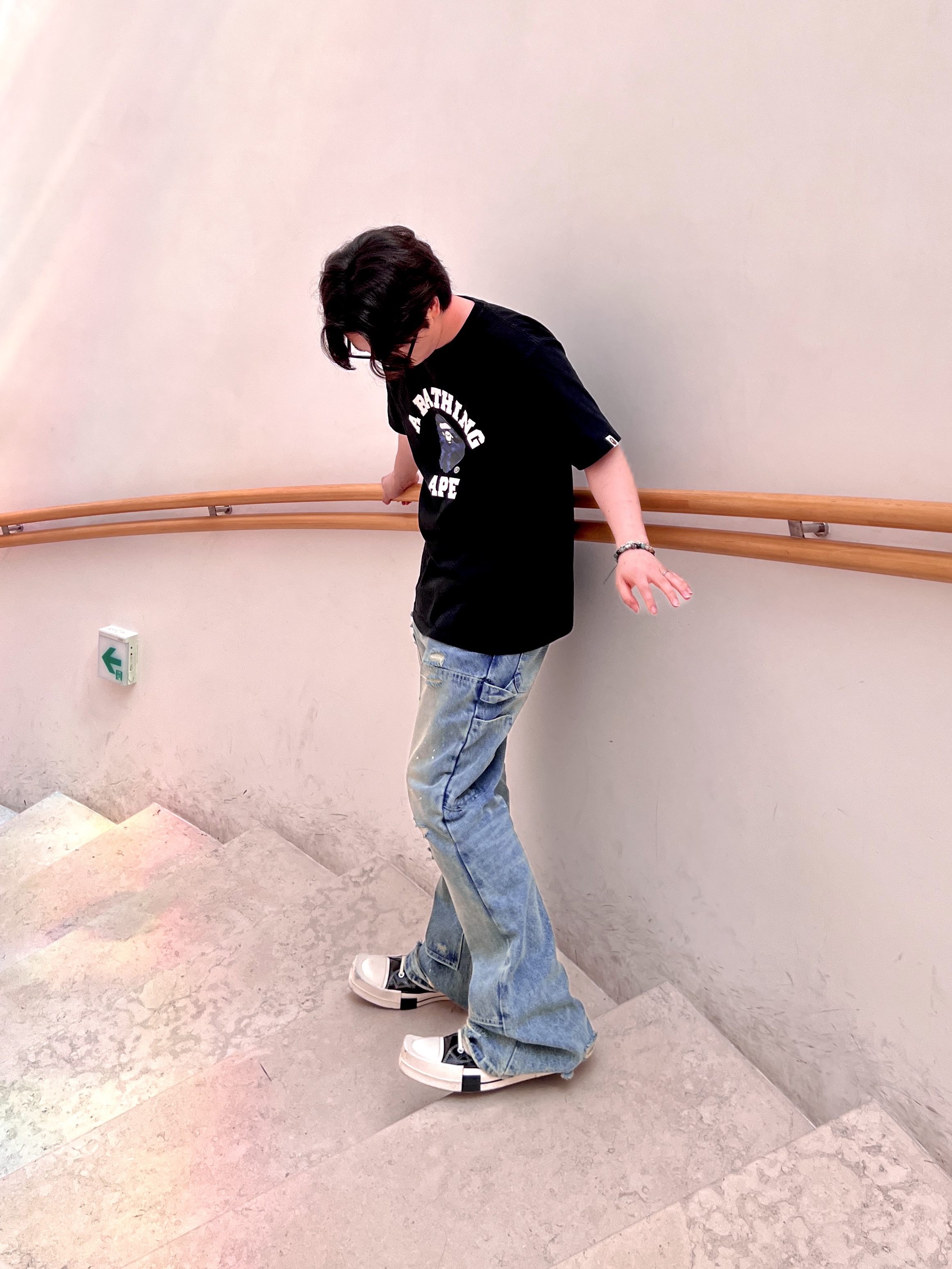 BAPE Color Camo College T-Shirt Black Navy, Converse x Drkshdw Turbodrk Chuck 70 Hi Black Lacquered Denim 착용 스타일