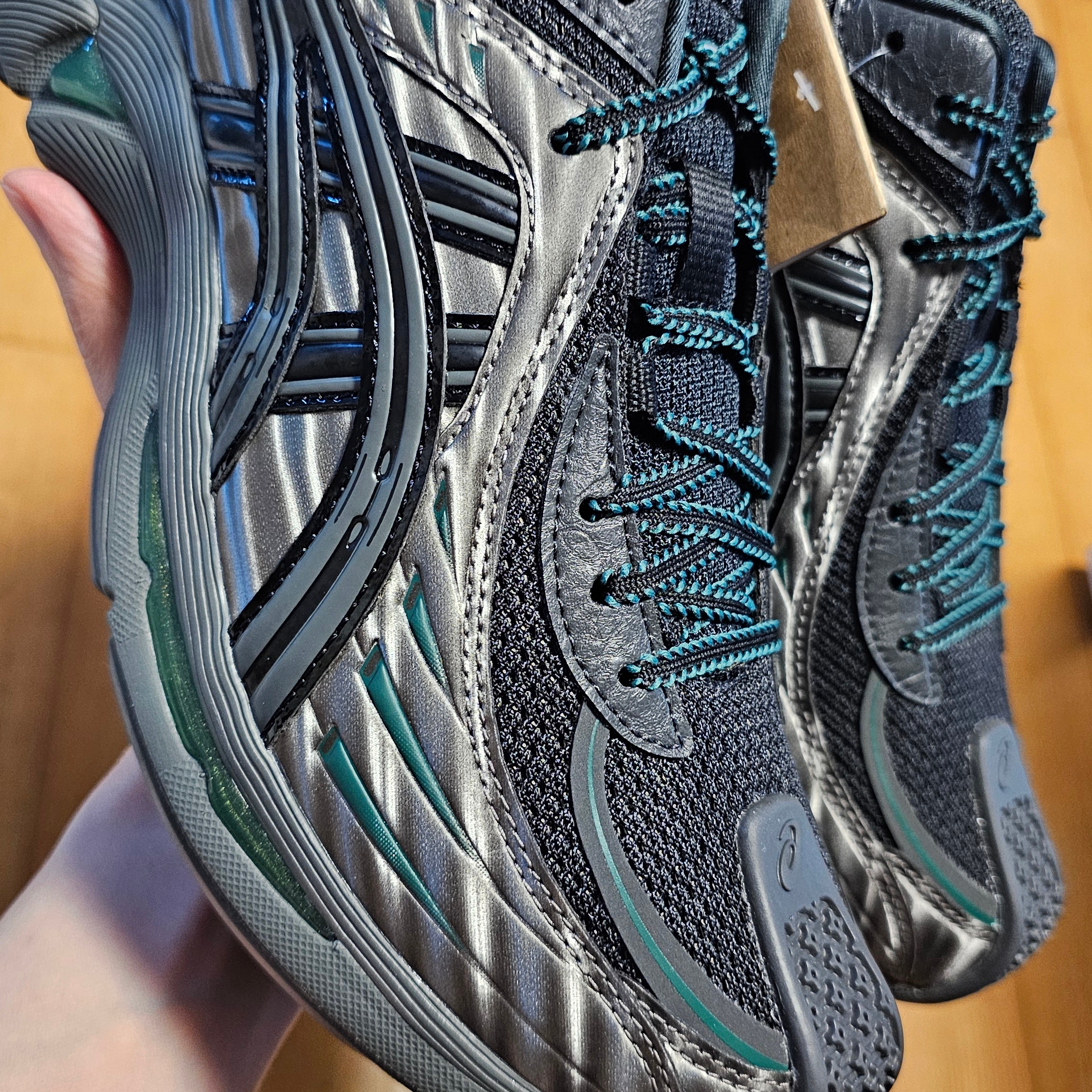 (W) Asics x Kiko Kostadinov Gel-Flammae Grey Black 착용 스타일