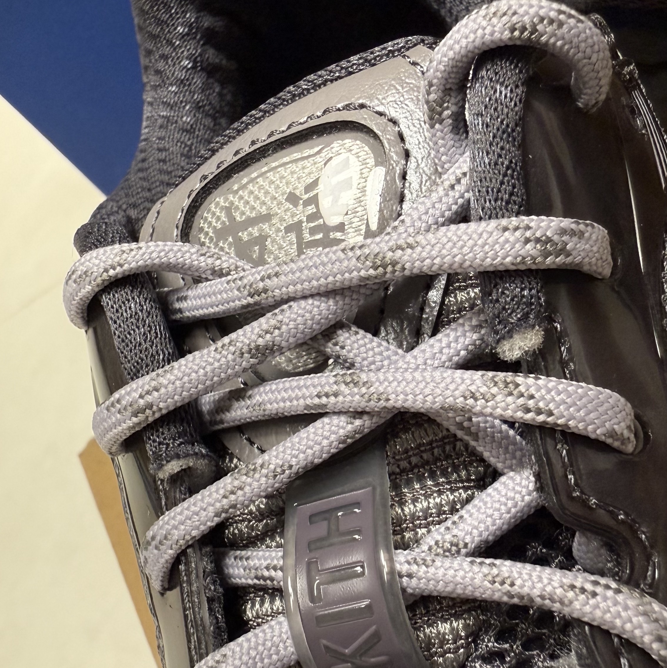Asics x Kith Gel-Kayano 12.1 Tornado Pure Silver 착용 스타일 - 5