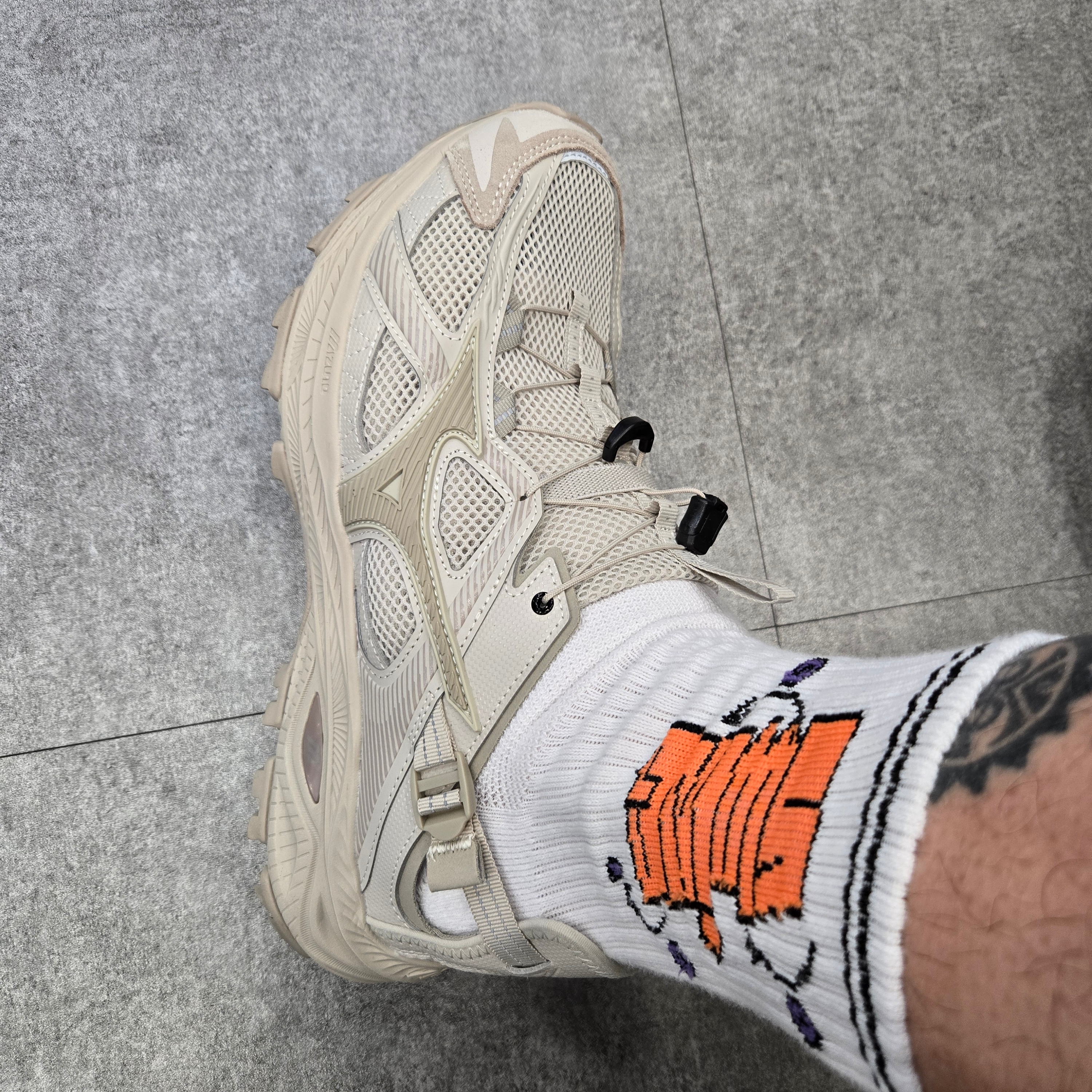Mizuno Racer Trail SE Sand 착용 스타일 - 2