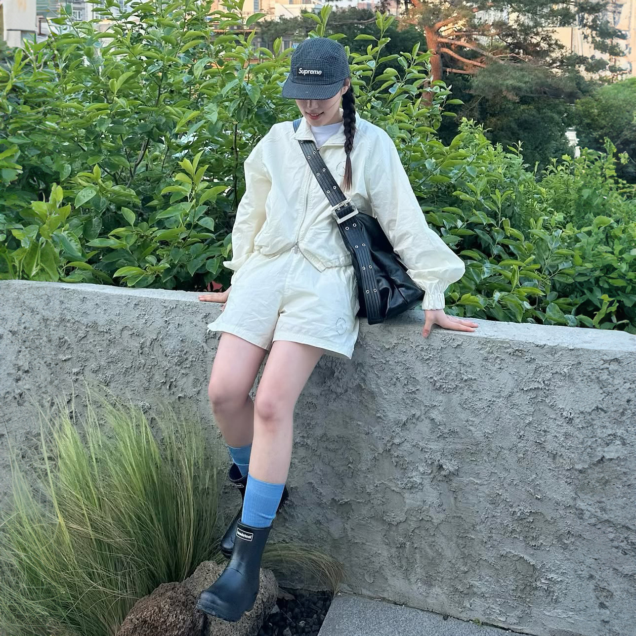 Toadstool Toad Made Rain Boots Short Black 착용 스타일