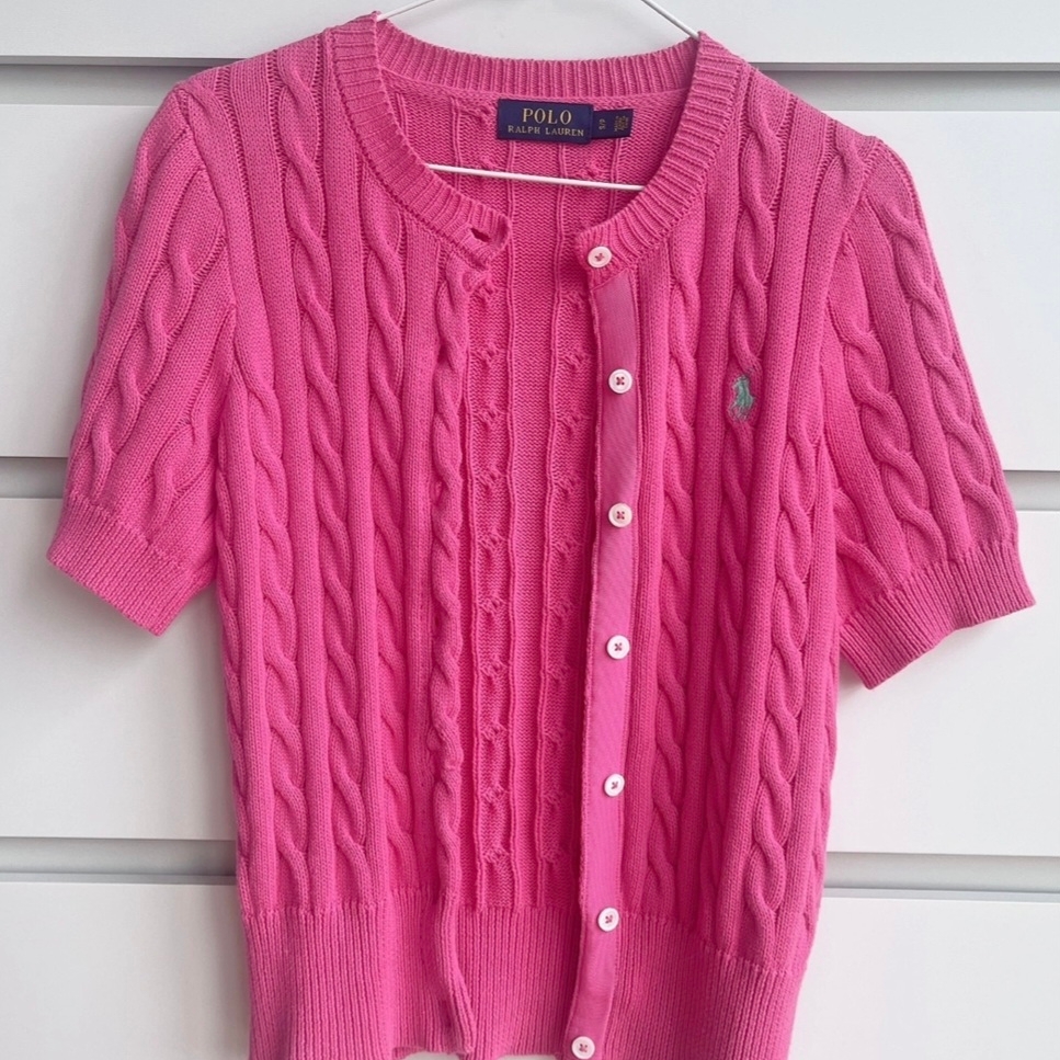 GOEN.J Breeze Polo Knit Top 착용 스타일