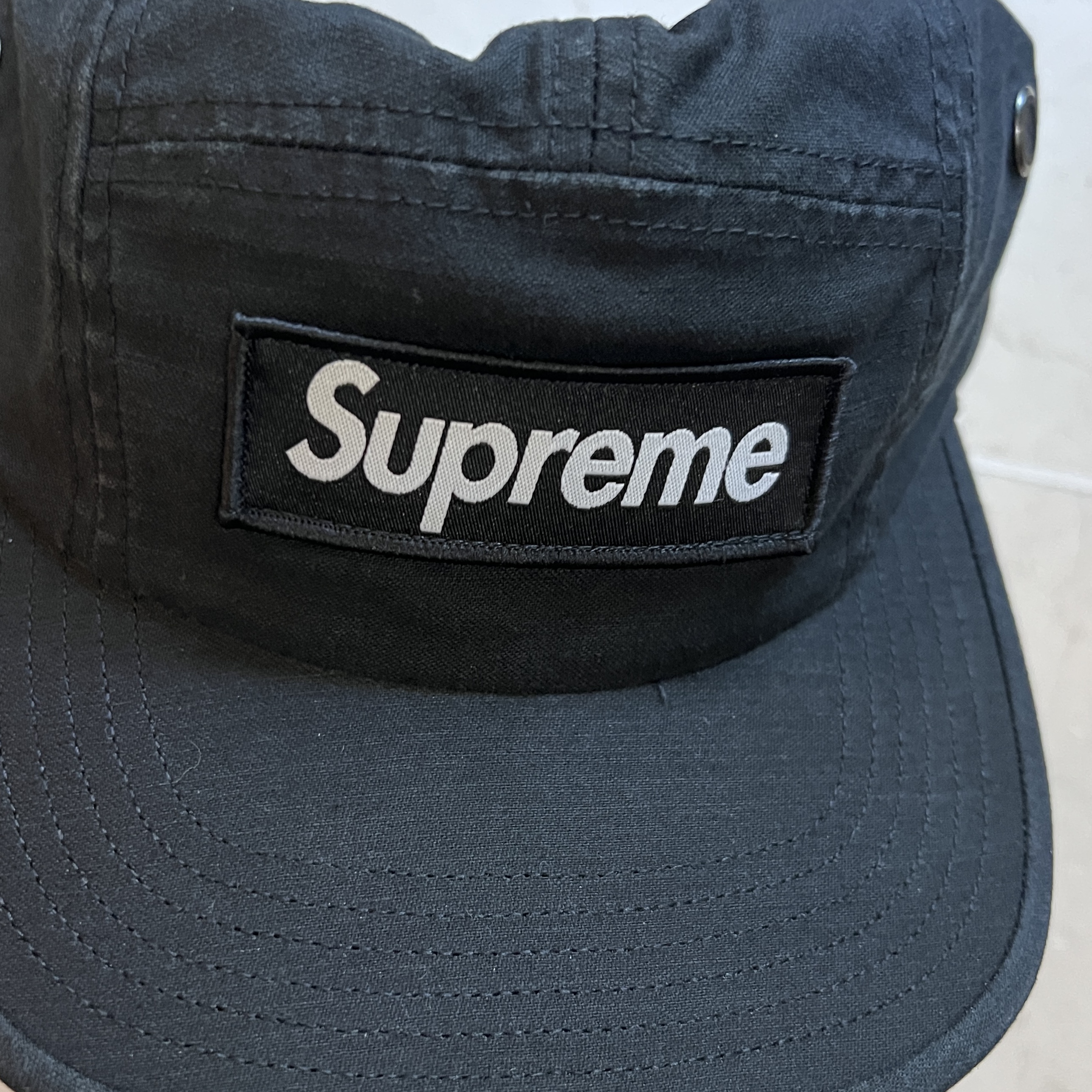 Supreme Military Camp Cap Black - 25SS 착용 스타일