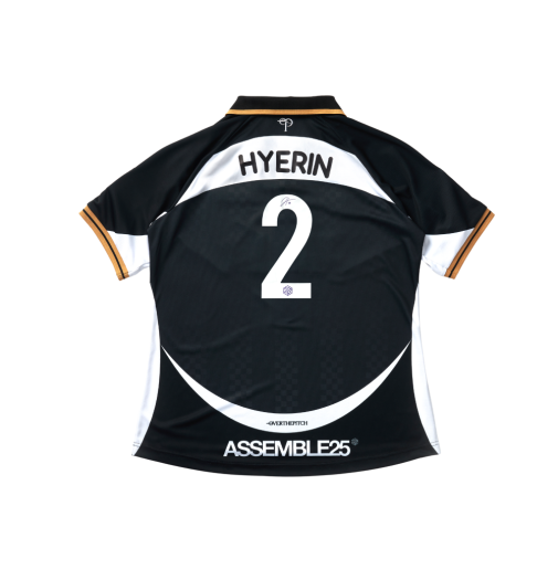 TSPCMD04 tripleS x Over The Pitch TEAM SSS ASSEMBLE 25 Jersey S/S Black (Marking ver.)