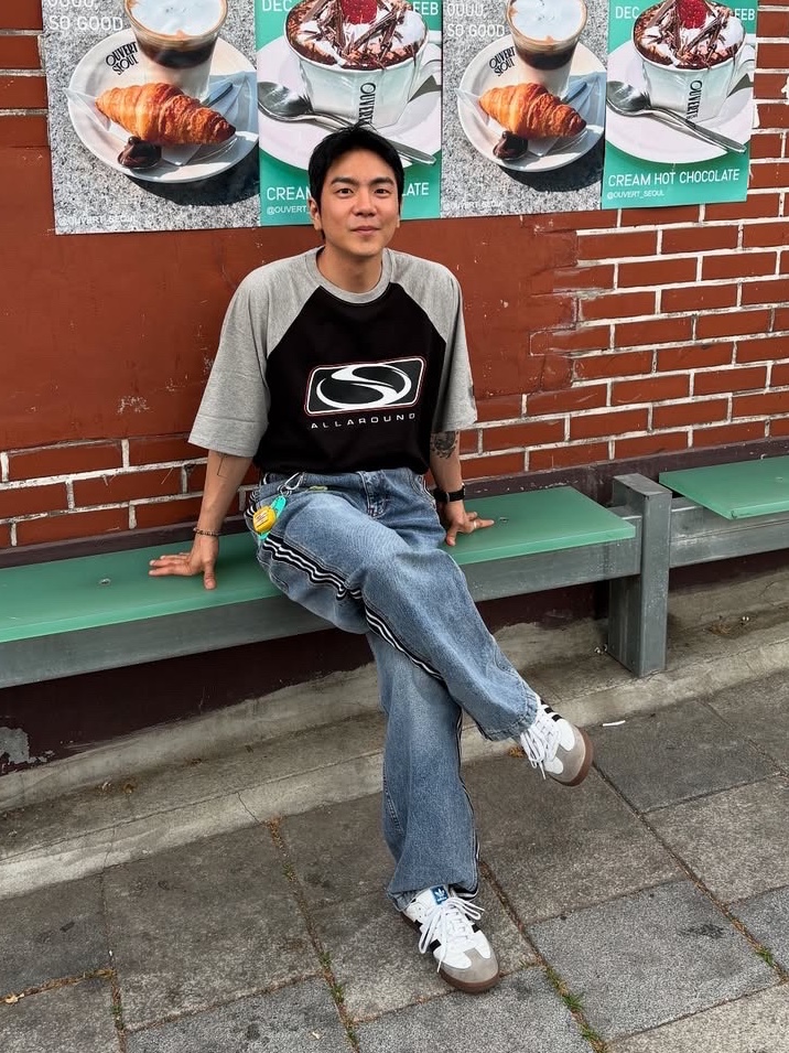 SPORT CHAMBER SC Big Flash Raglan T-Shirt Black, SPORT CHAMBER SC Track Denim Pants Blue 착용 스타일