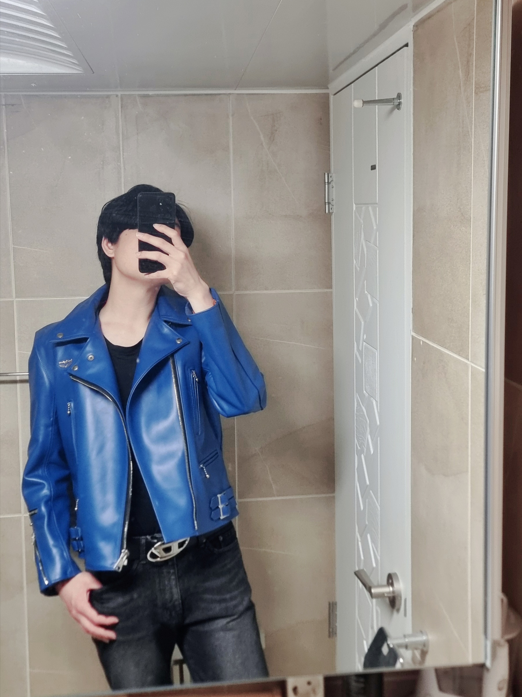 Diesel B-1DR W Leather Belt with D Buckle Black, Zara Leather Cross Bag Black 착용 스타일 - 2