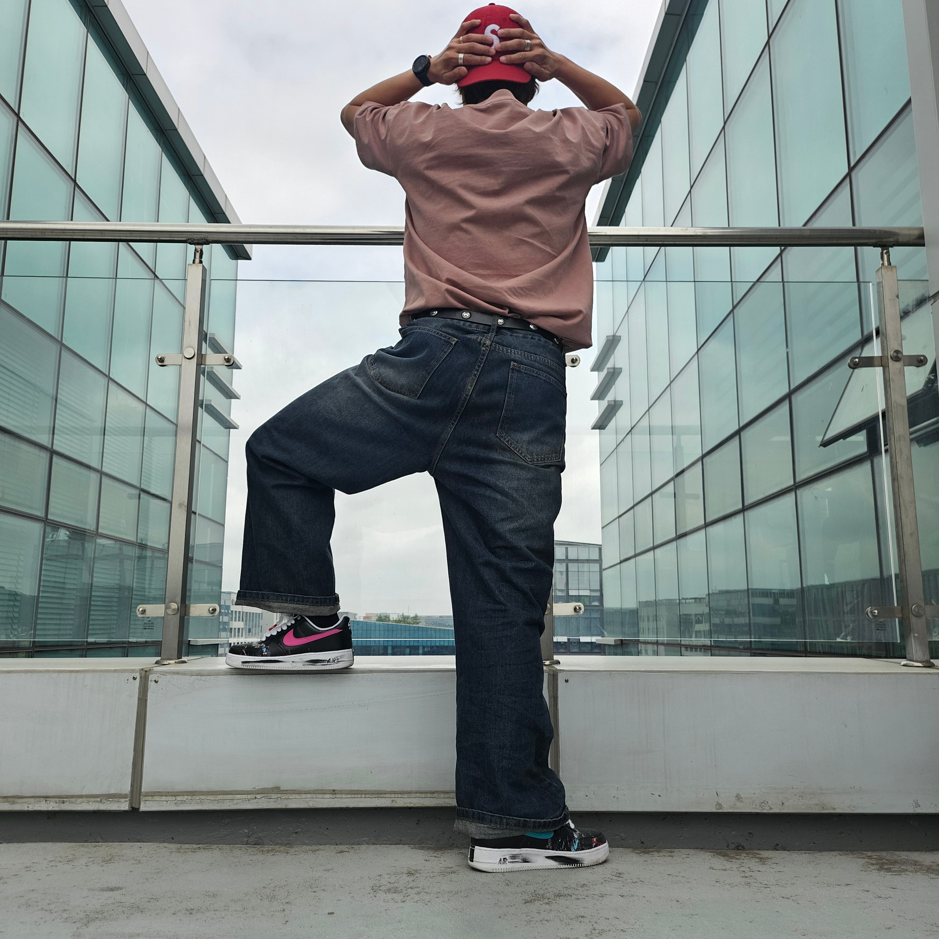 Nike x Peaceminusone Air Force 1 Low Para-Noise 3.0 Black and Multicolor, Supreme Seersucker S Logo 6-Panel Red - 24SS 착용 스타일 - 2