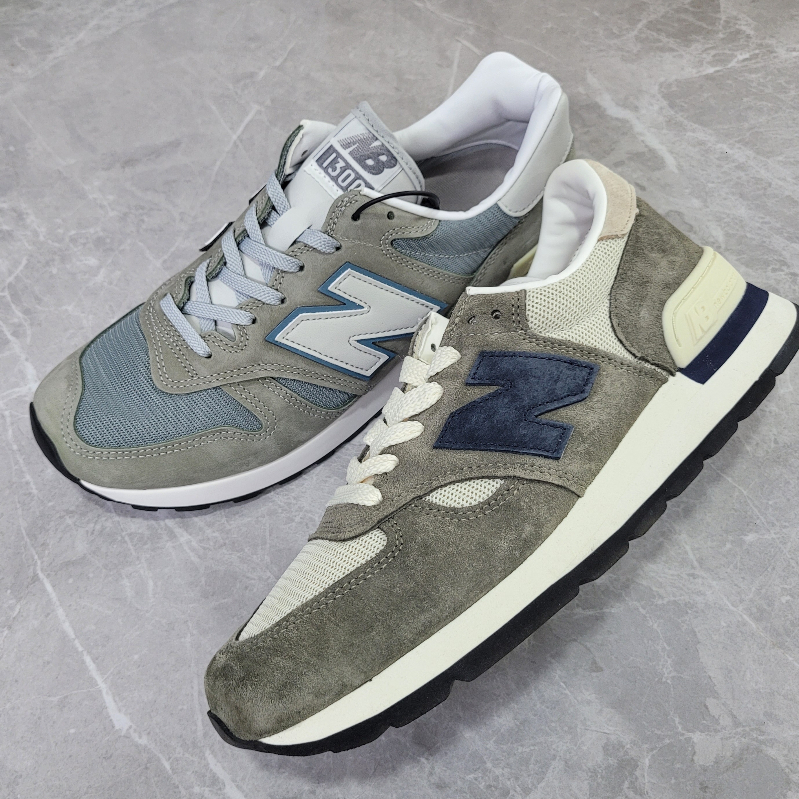 New Balance 1300 Made in USA Mirage Grey Monument, New Balance x JJJJound 992 Made in USA Grey 착용 스타일 - 6