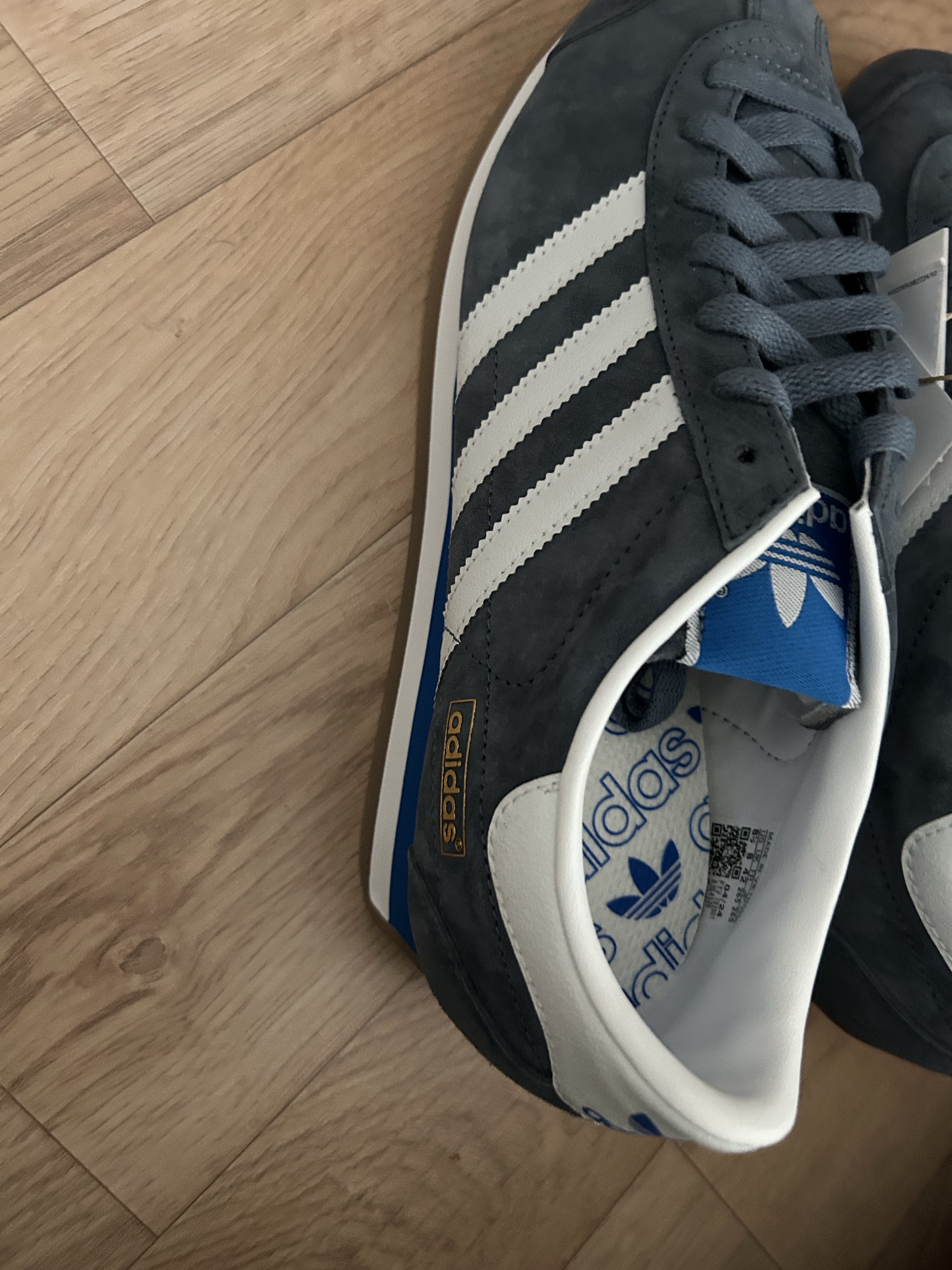 Adidas Country Japan Preloved Ink Blue 착용 스타일