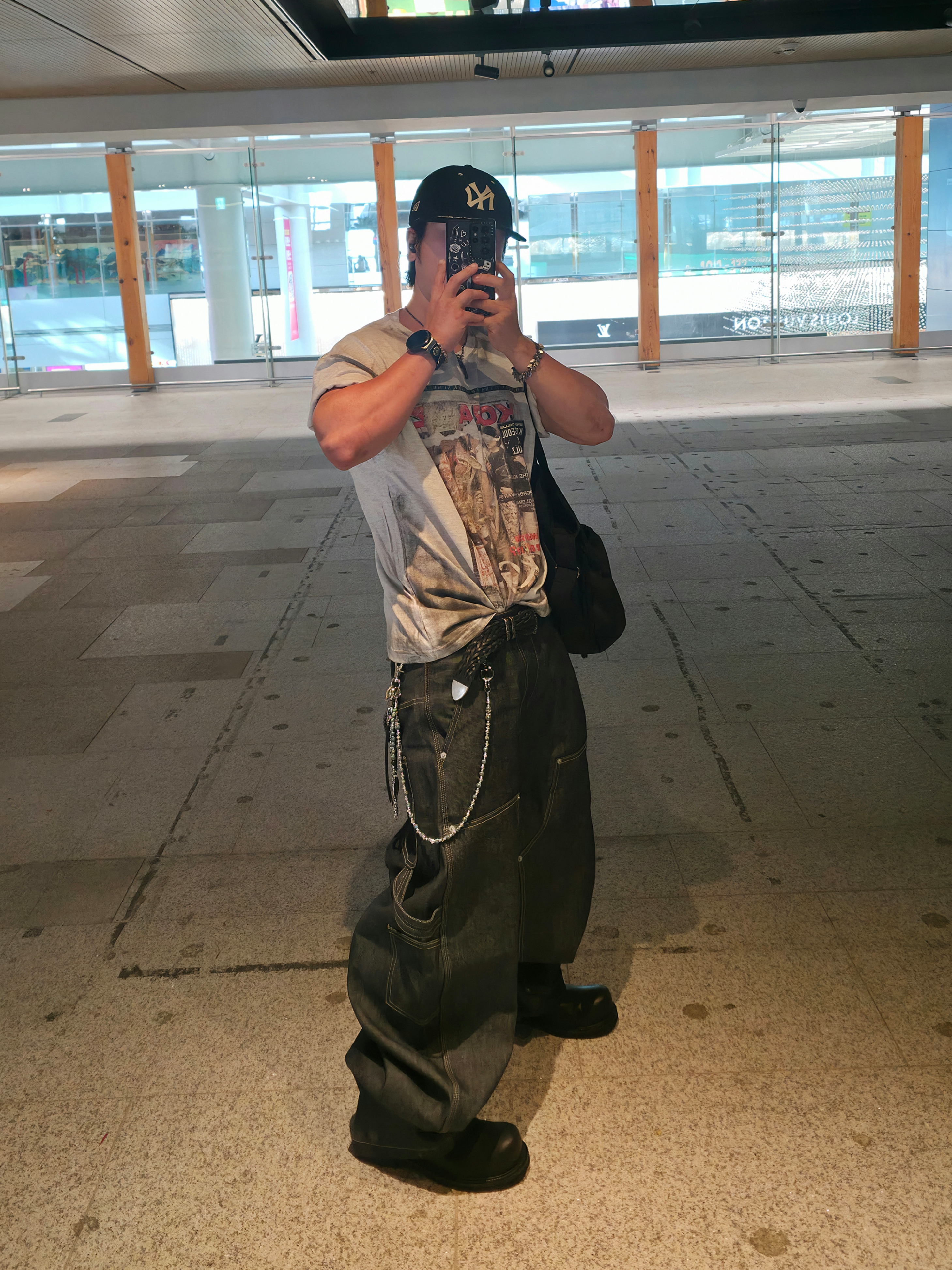 GRAILZ x KOIN SEOUL Carpenter Raw Denim Pants Indigo, Farfromwhat Far Weaving Belt Black 착용 스타일 - 3