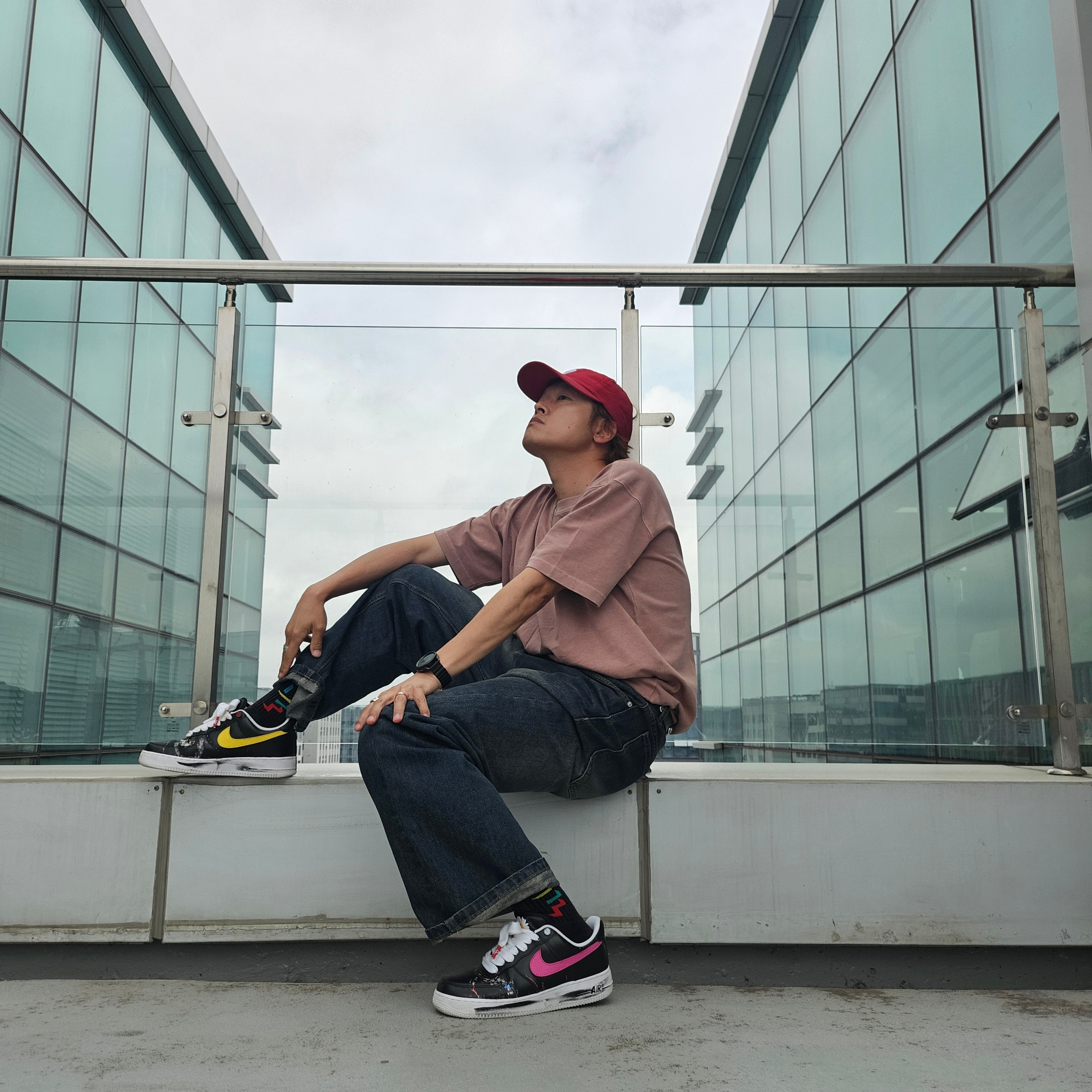 Nike x Peaceminusone Air Force 1 Low Para-Noise 3.0 Black and Multicolor, Supreme Seersucker S Logo 6-Panel Red - 24SS 착용 스타일 - 1