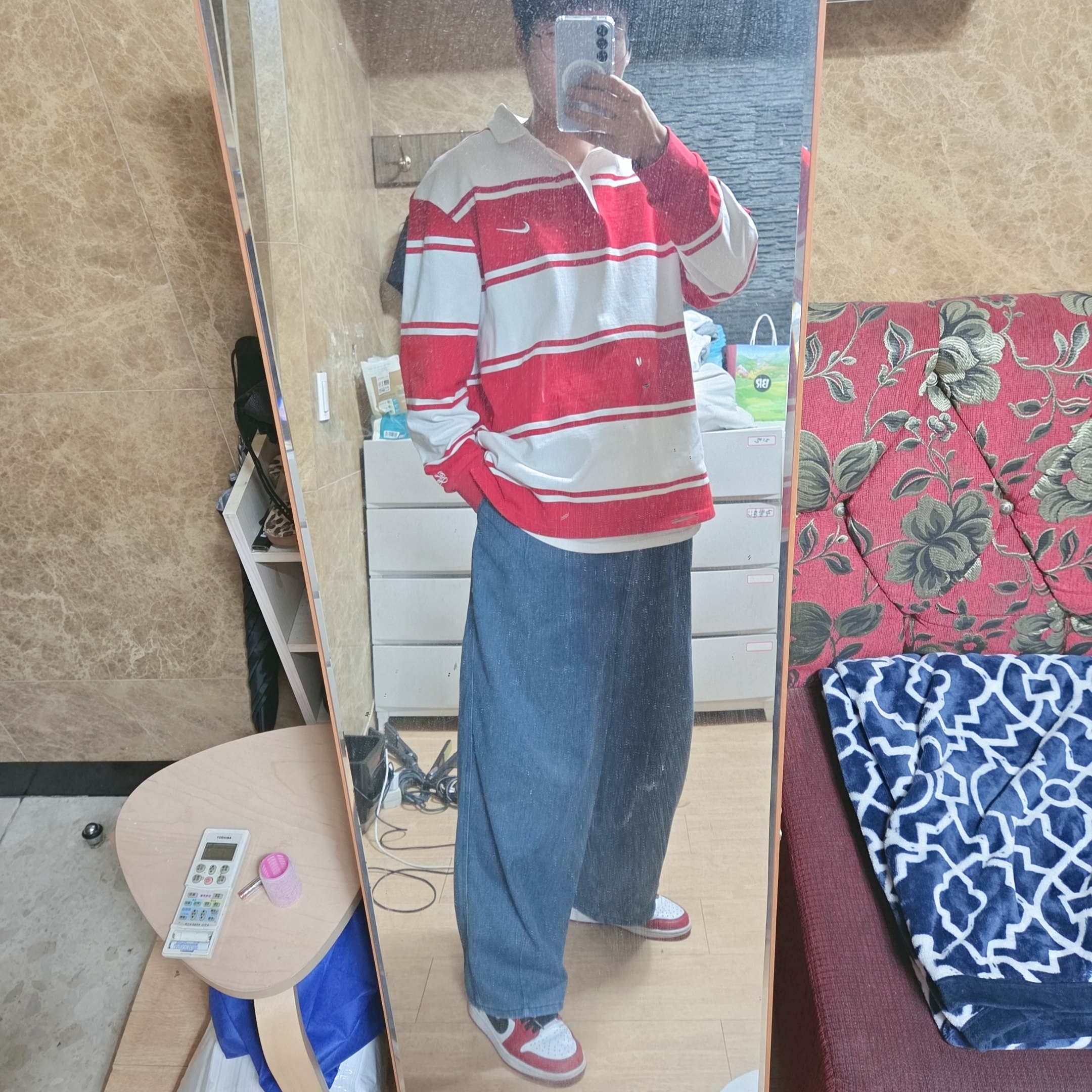 Supreme x Nike Stripe Rugby Red - 25SS 착용 스타일