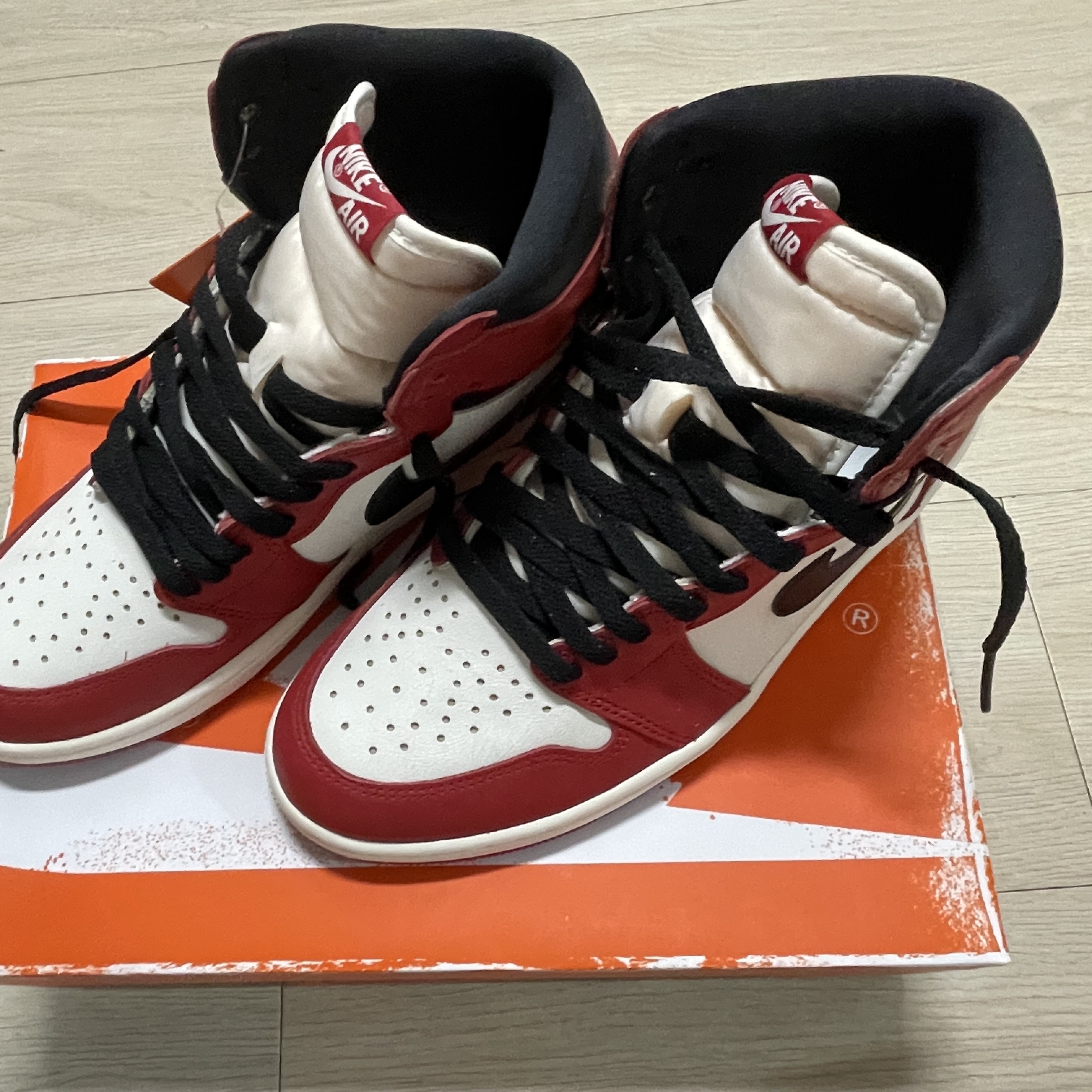 Jordan 1 Retro High OG Chicago 2022 착용 스타일 - 5