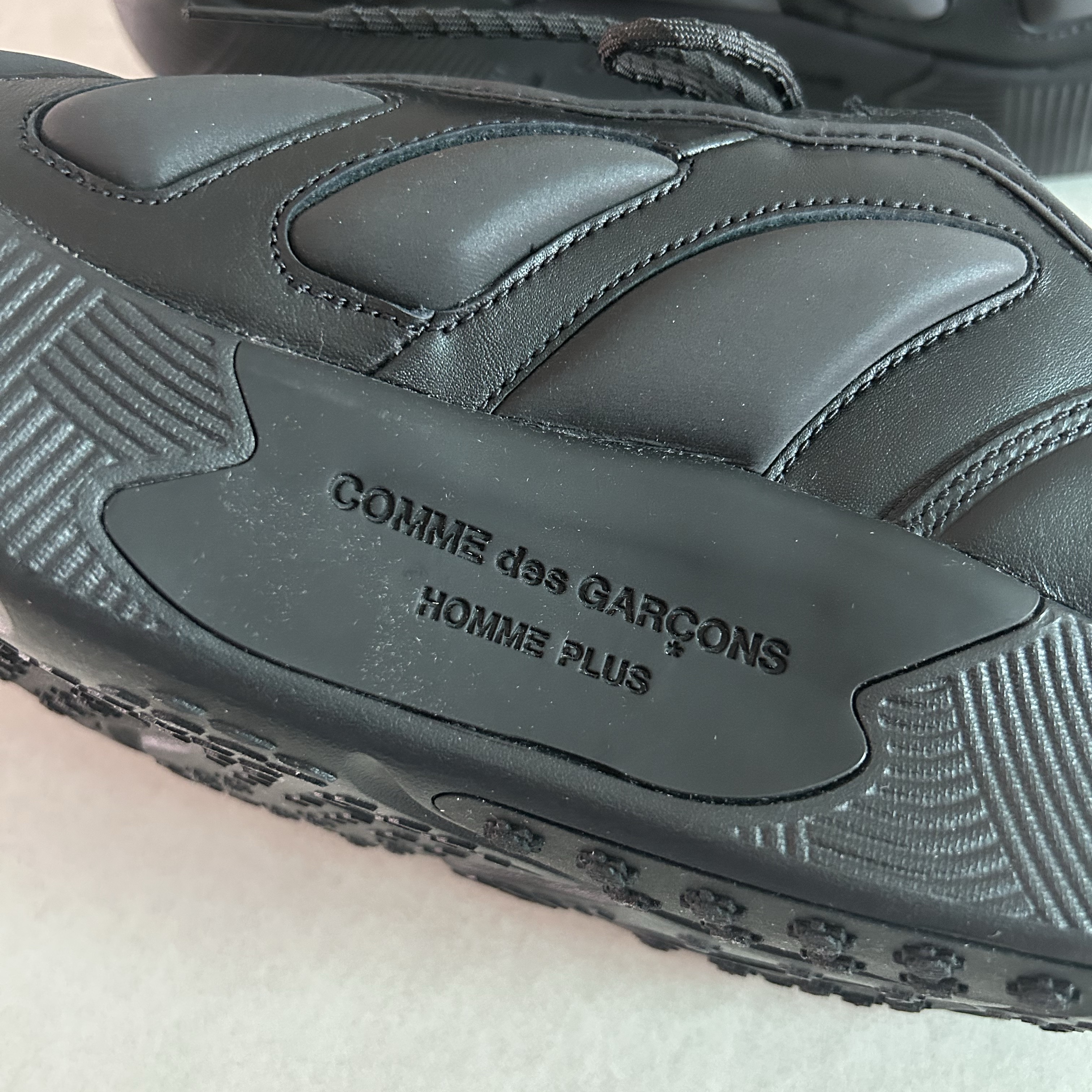 Nike x Comme des Garcons Homme Plus Sense 96 SP Black 착용 스타일 - 2