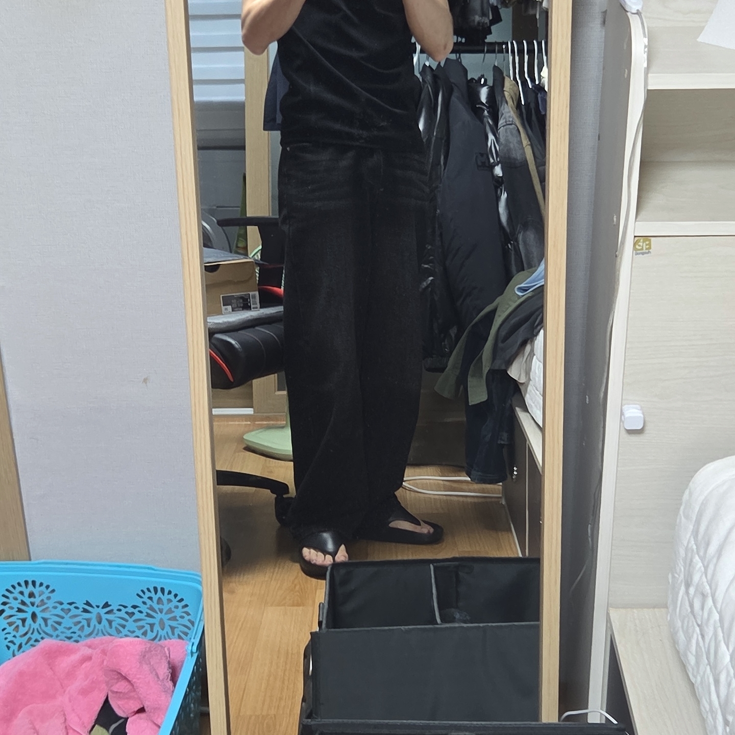 Nike Calm Flip Flops Black 착용 스타일 - 4
