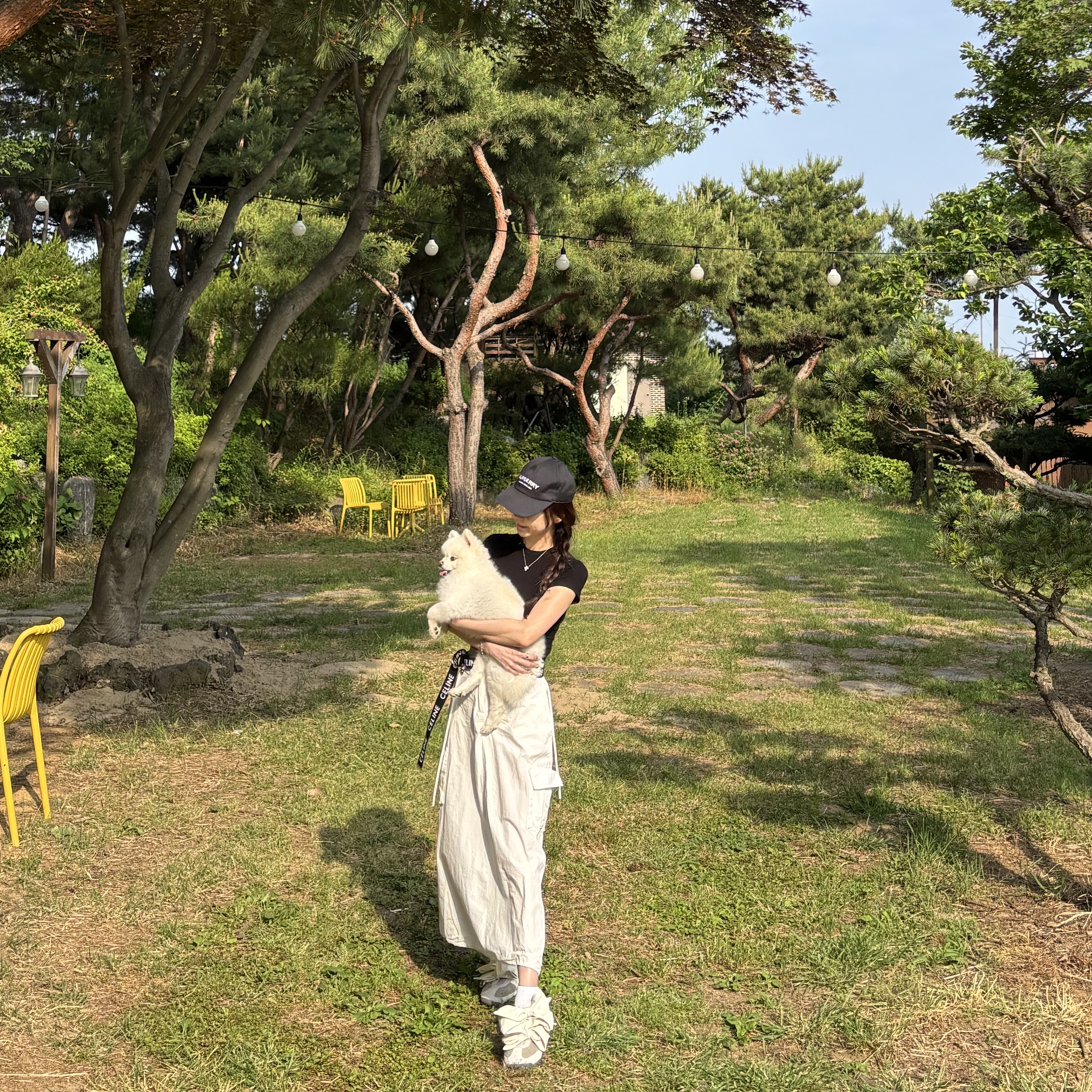 Celine Medium Double Ring Belt in Jacquard Textile and Calfskin Black, (W) Adidas x Caroline Hu SL 72 OG Grey One Off White 착용 스타일 - 1