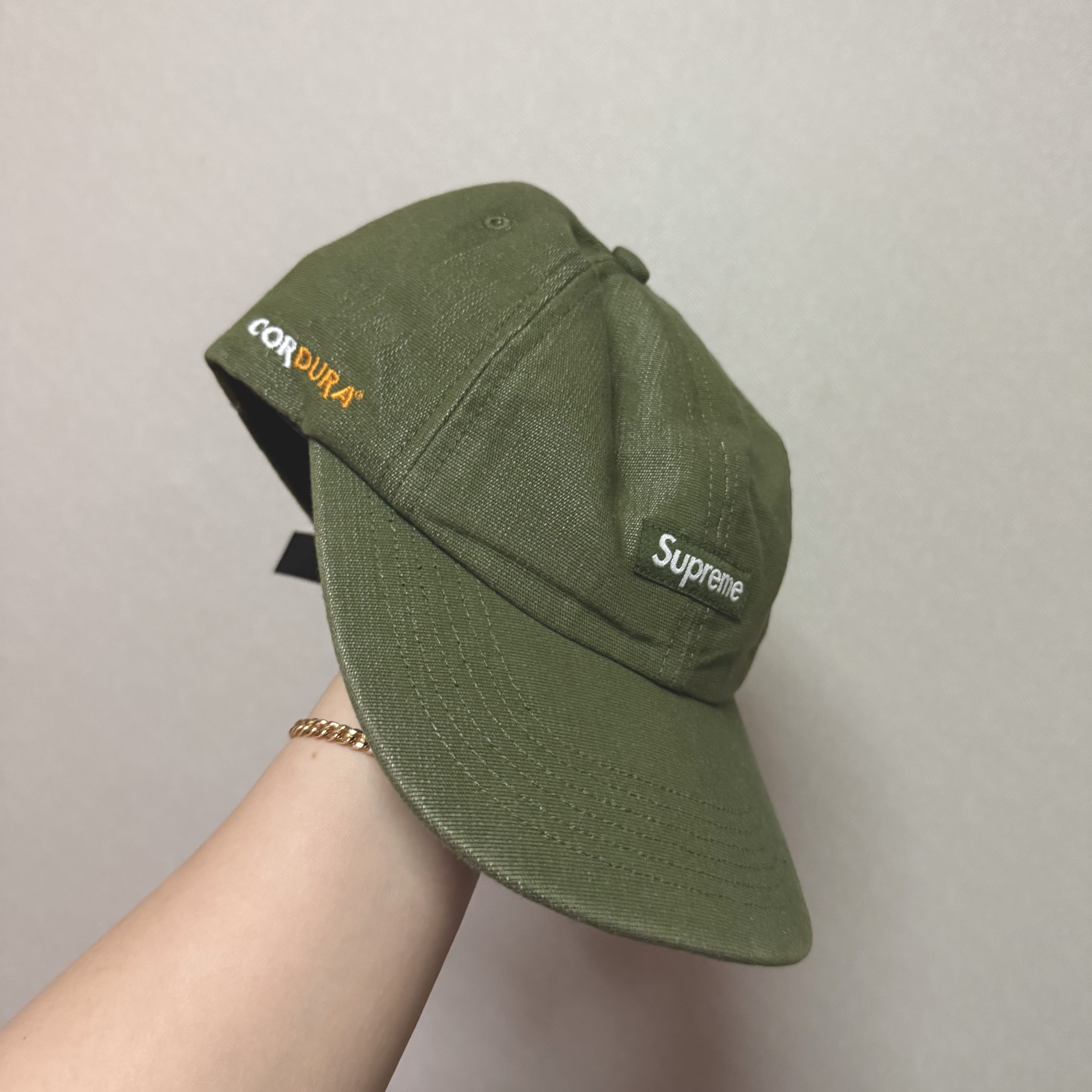 Supreme Cordura Denim Small Box 6-Panel Green - 24SS 착용 스타일 - 2