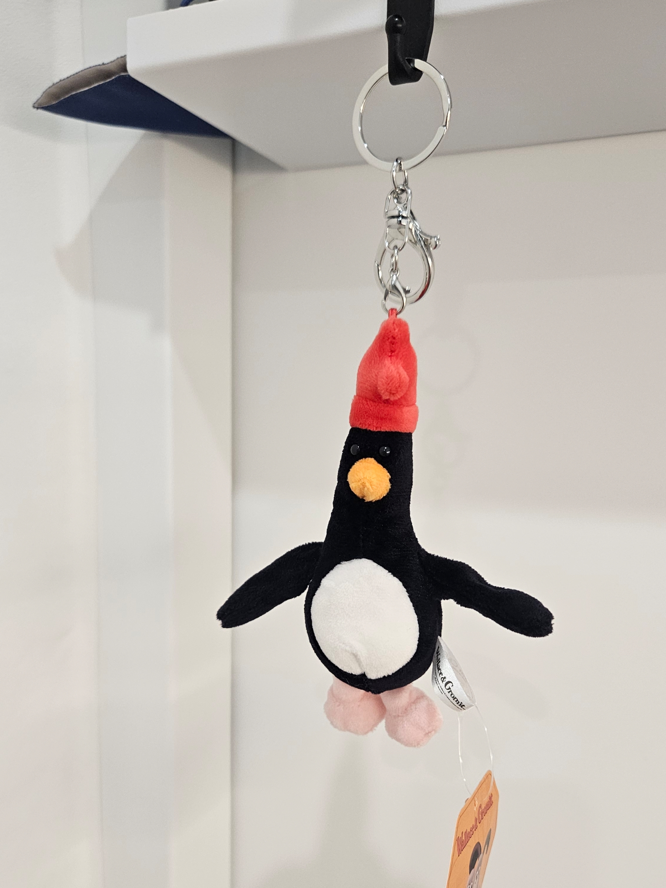 Dream C&C Feathers Mcgraw Keyring 10cm 착용 스타일