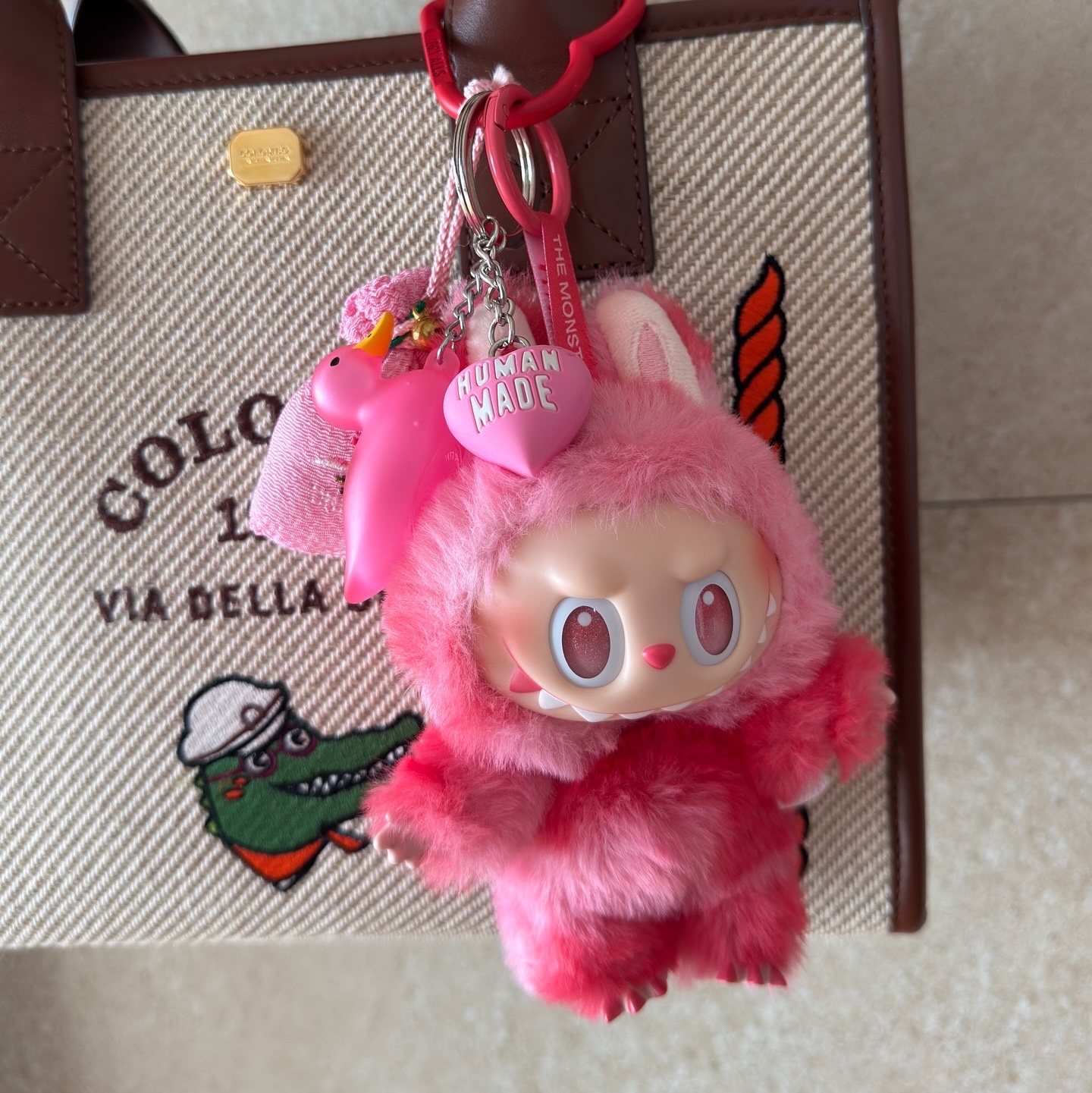 Pop Mart Labubu The Monsters Highlight Series Love Keyring (Opened Case) 착용 스타일