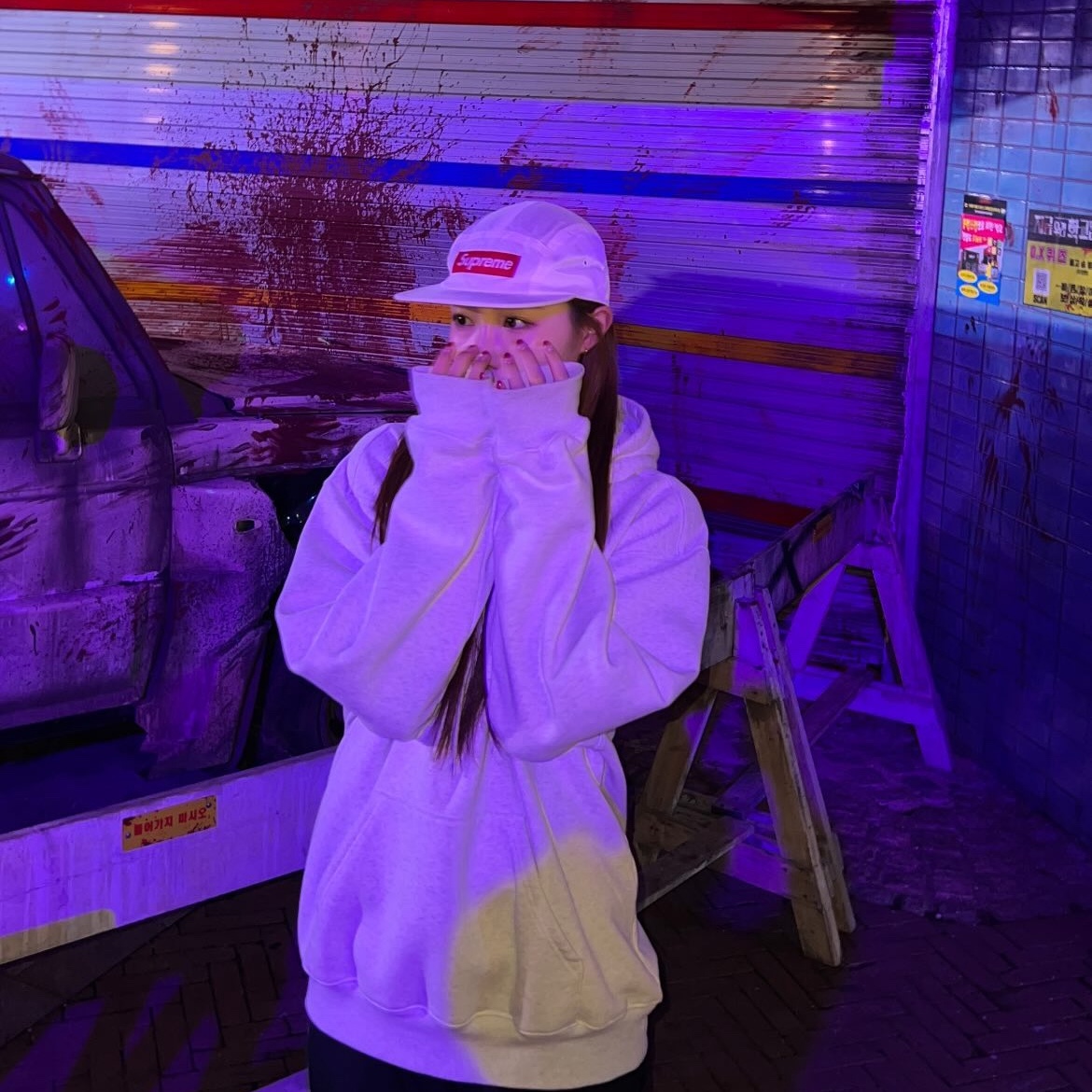 Supreme Waxed Ripstop Camp Cap White - 24FW, Carhartt WIP Hooded Carhartt Sweatshirt Ash Heather Duck Blue 착용 스타일