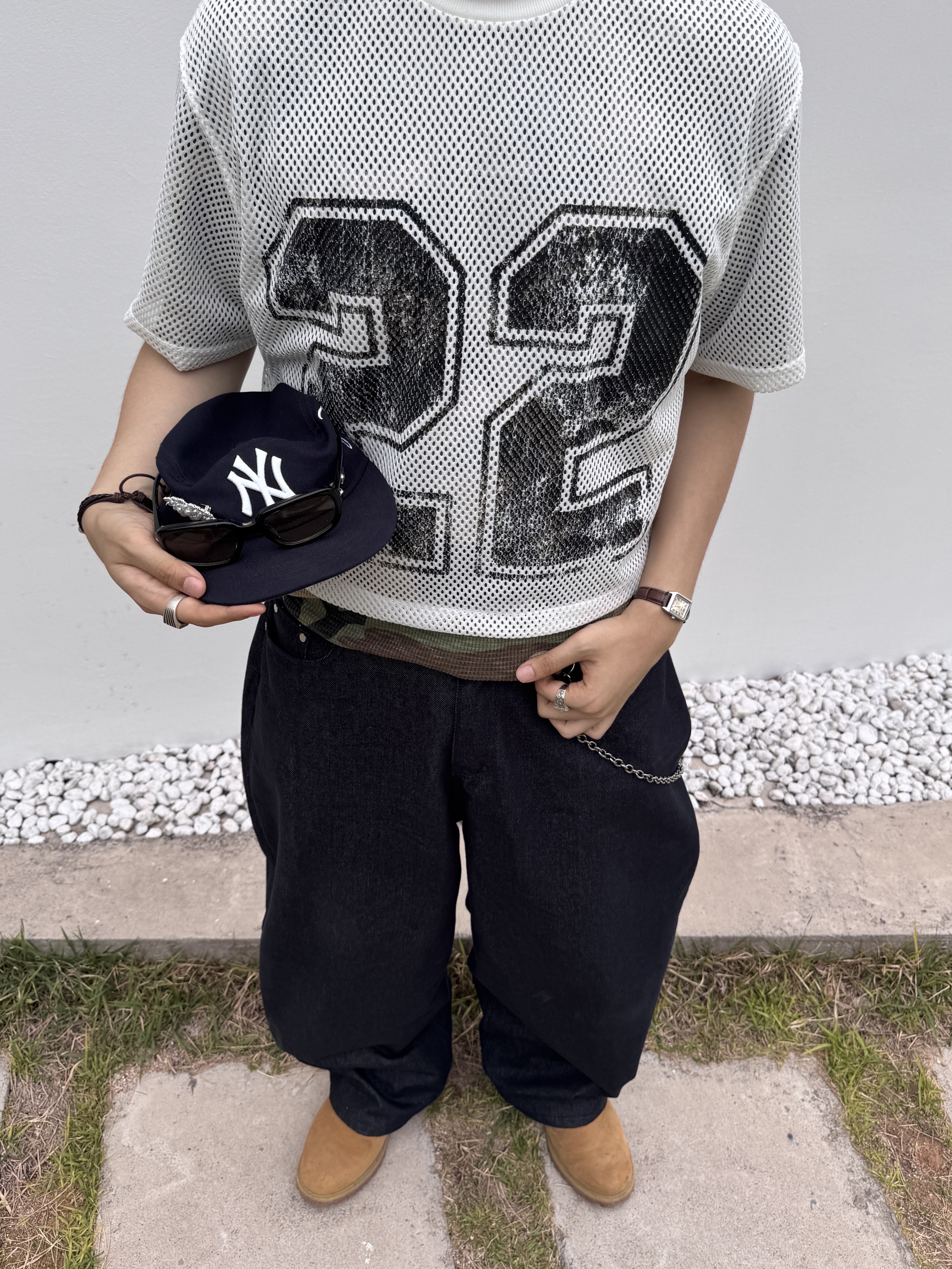 Stussy Pigment Dyed SS Thermal T-Shirt Camo, Casio LTP-V007L-9B 착용 스타일 - 5