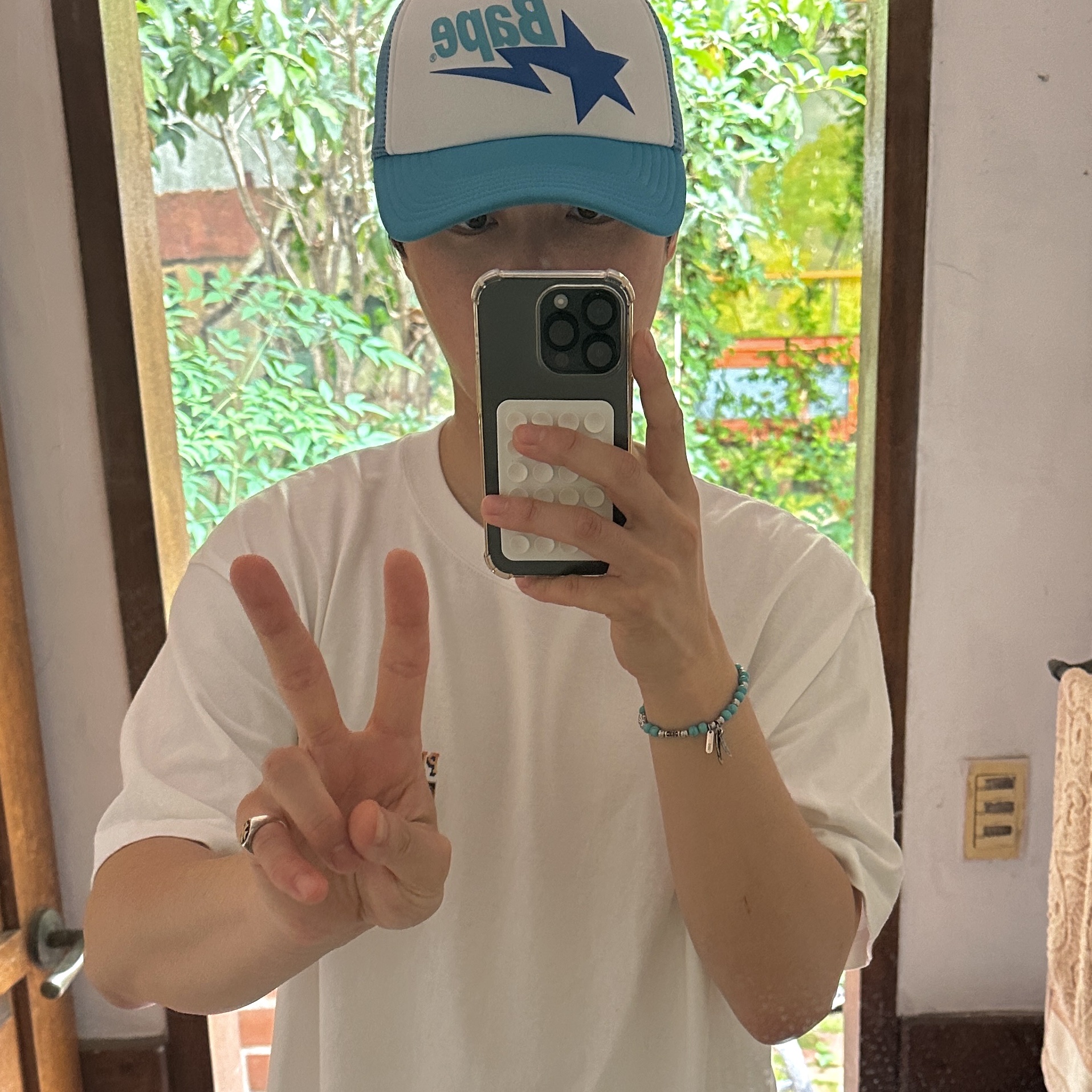 December Ten Turquoise Beads Bracelet, BAPE Sta Mesh Cap Blue 착용 스타일