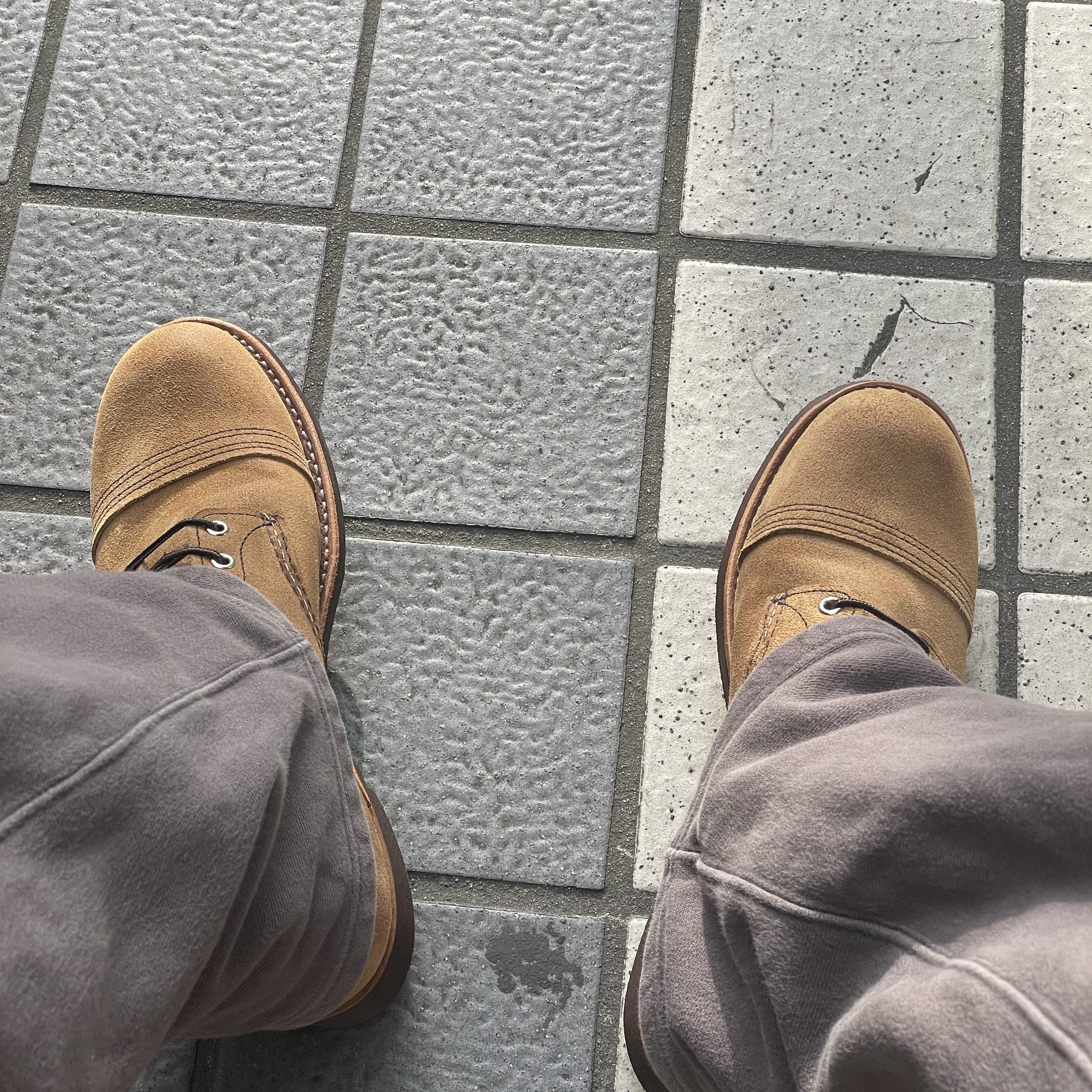 Red Wing Iron Ranger 8083 Hawthrone Muleskinner - D 착용 스타일 - 1