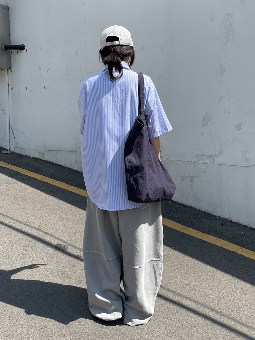Acne Studios Velcro Strap Sneakers White 착용 스타일 - 3