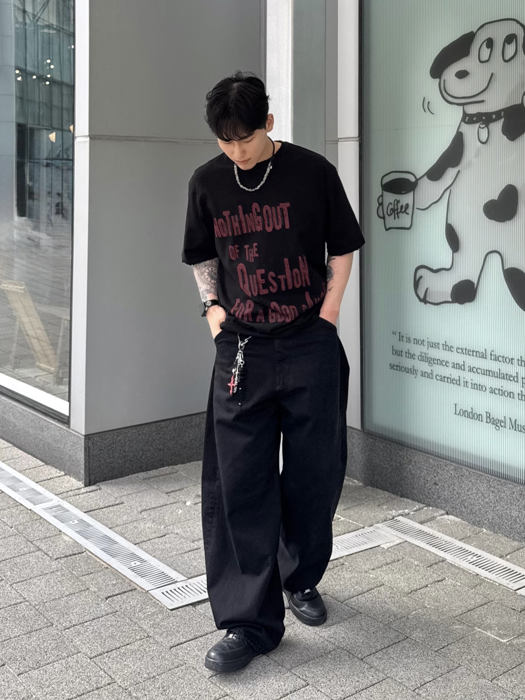 noun Question Vtg T-Shirts Black, Nike Air Force 1 '07 Low Triple Black 착용 스타일 - 2