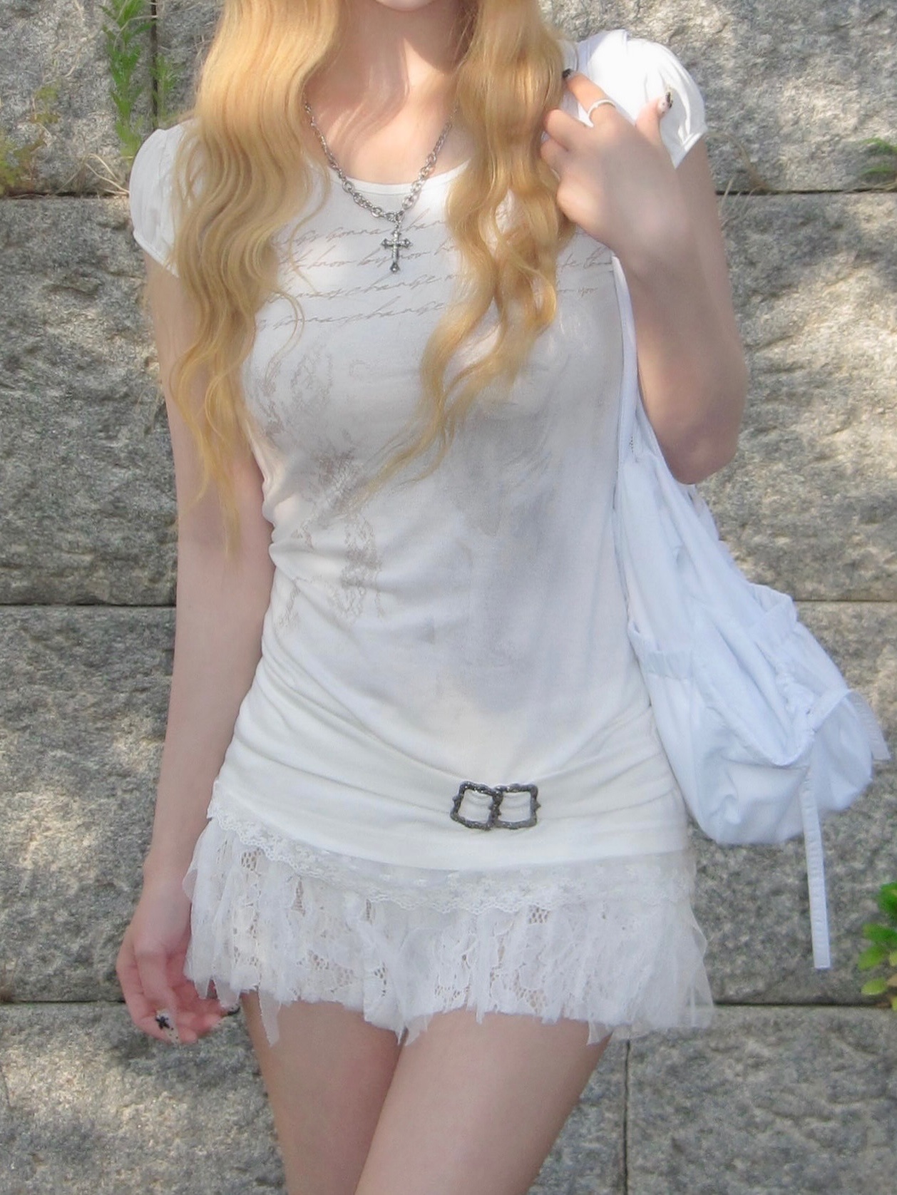 Don't Ask My Plan Lace Frill Floral Shorts - WHITE 착용 스타일 - 2