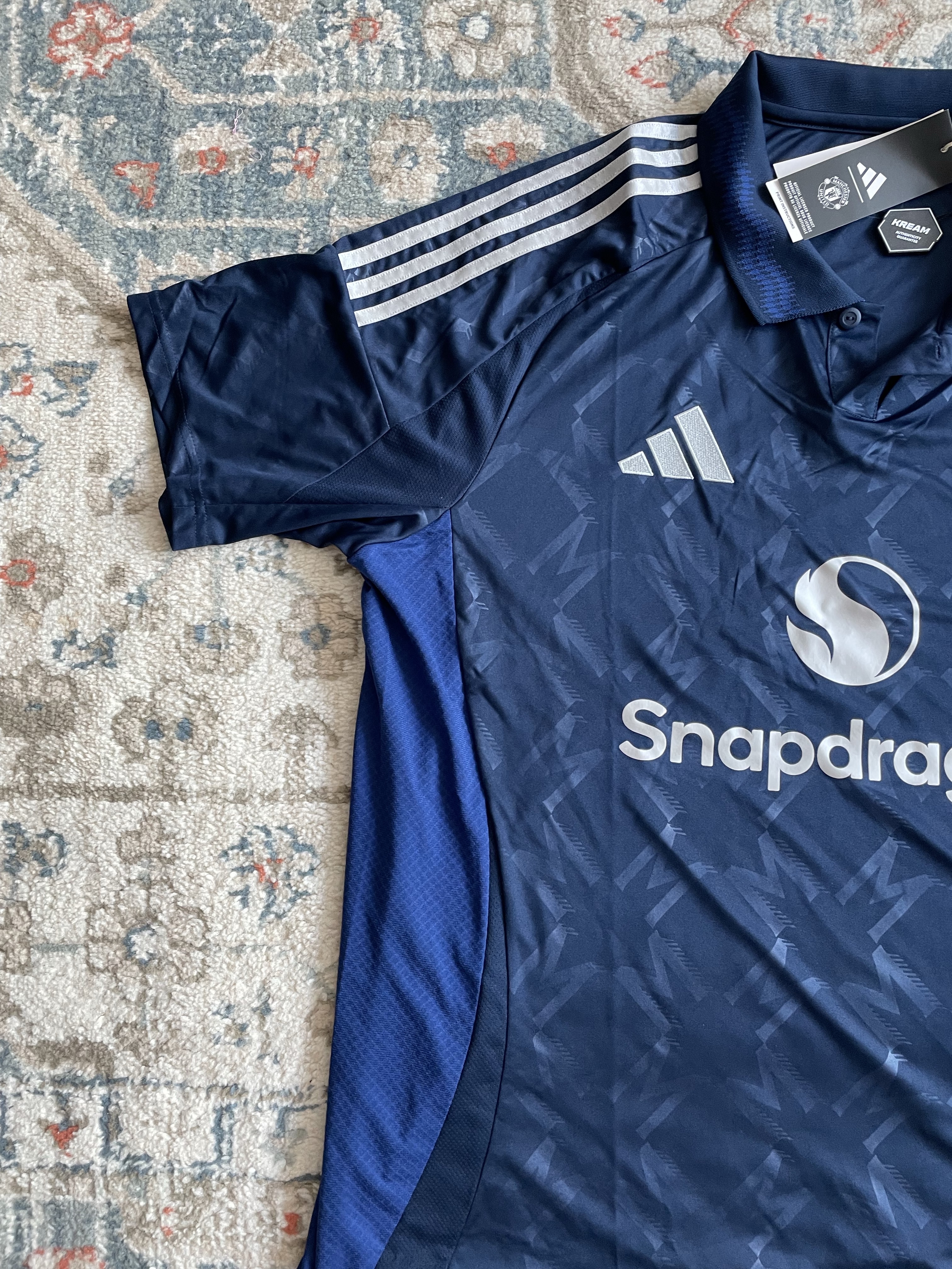 Adidas Manchester United 2024/25 Away Jersey Night Indigo - KR Sizing (Non Marking Ver.) 착용 스타일 - 4