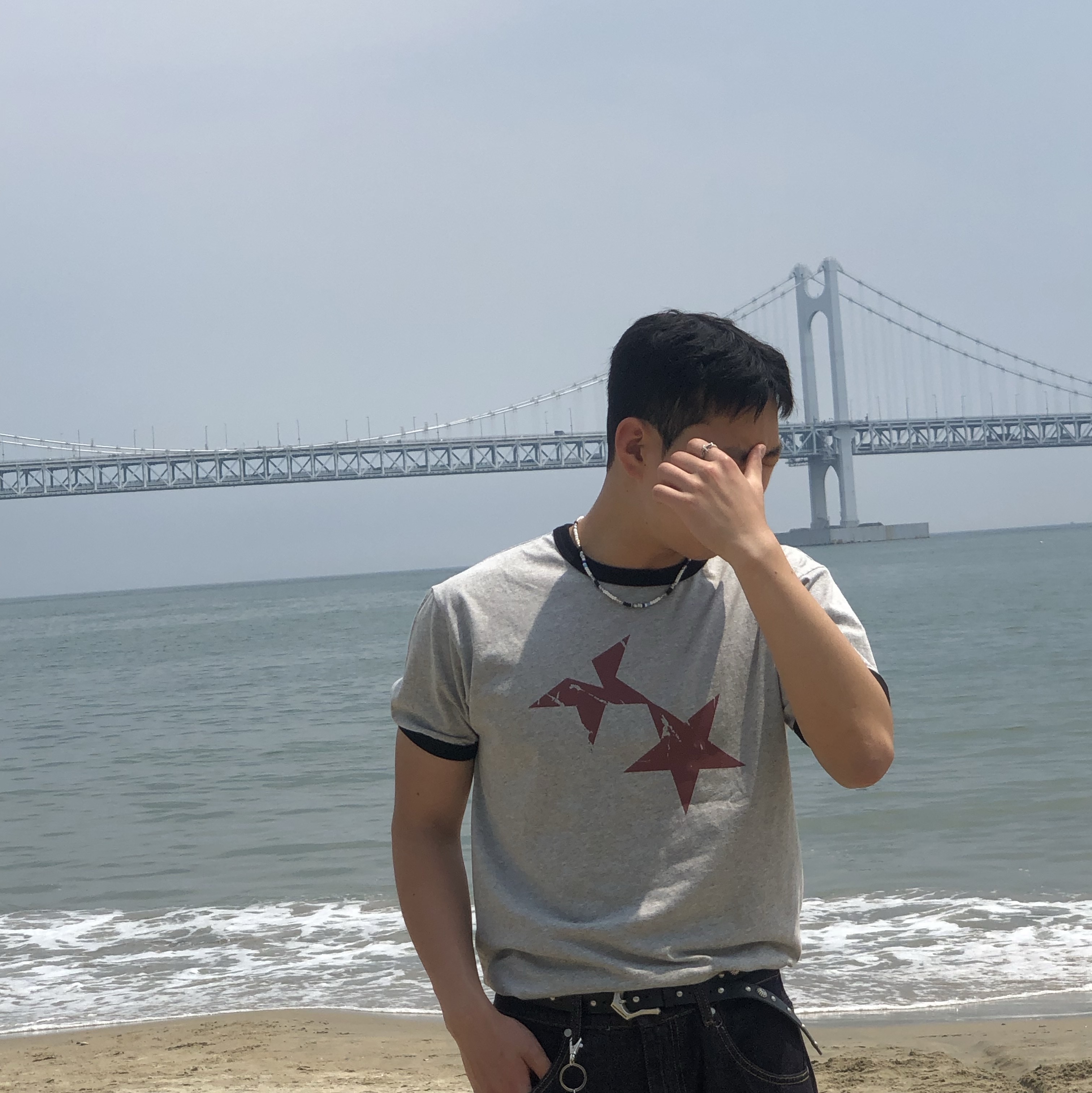 CAVISH Twin Star Ringer SS Tee Grey 착용 스타일 - 3