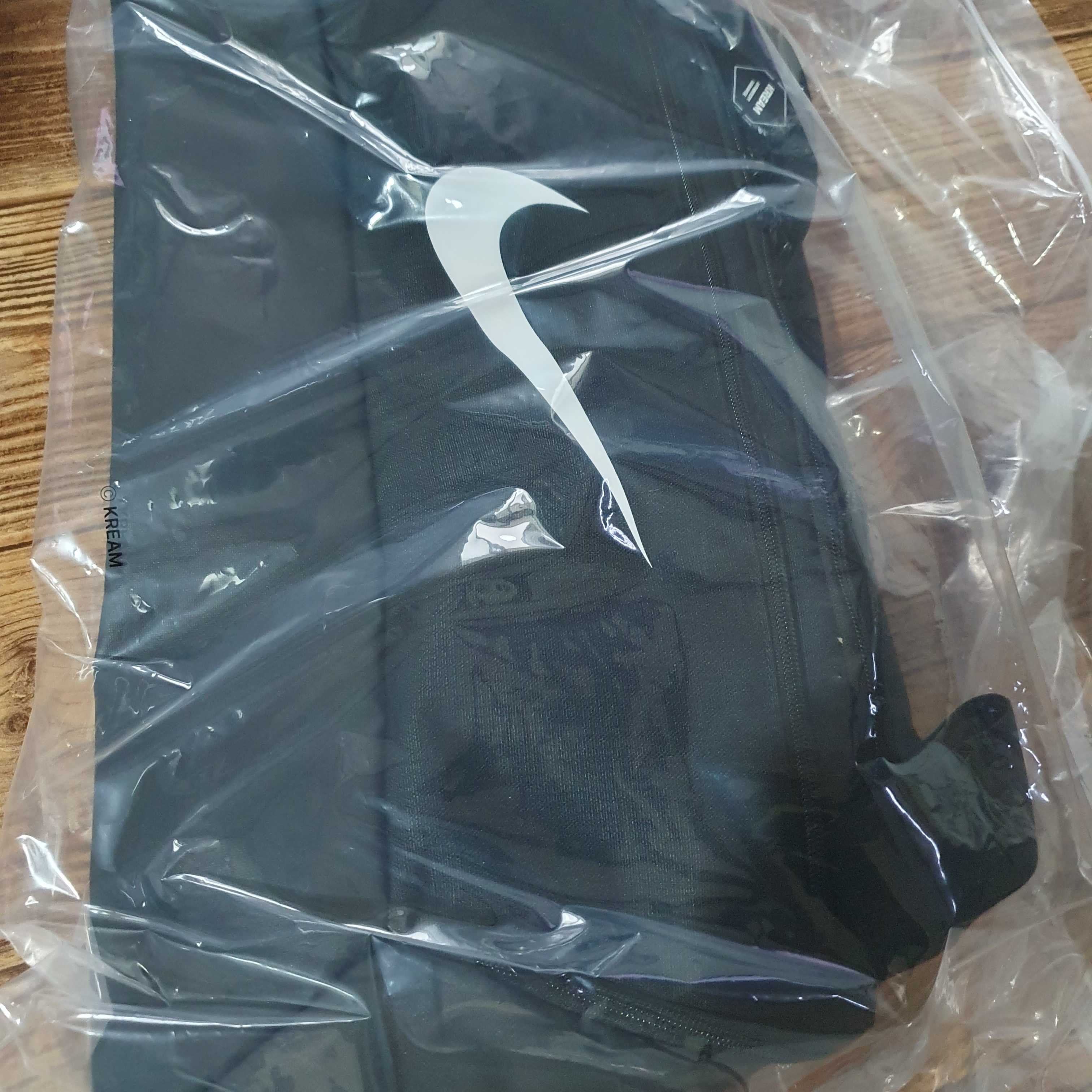 Nike Brasilia 9.5 Training Duffle Bag Small 41L Black 착용 스타일
