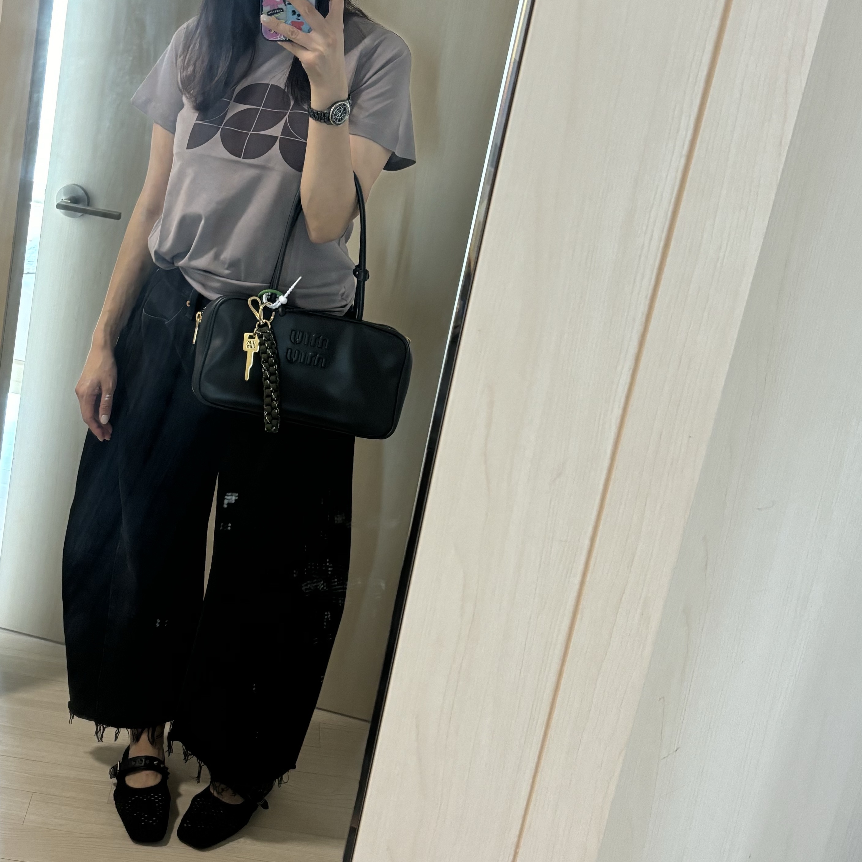 Chanel J12 Watch 33mm Quartz Black 착용 스타일