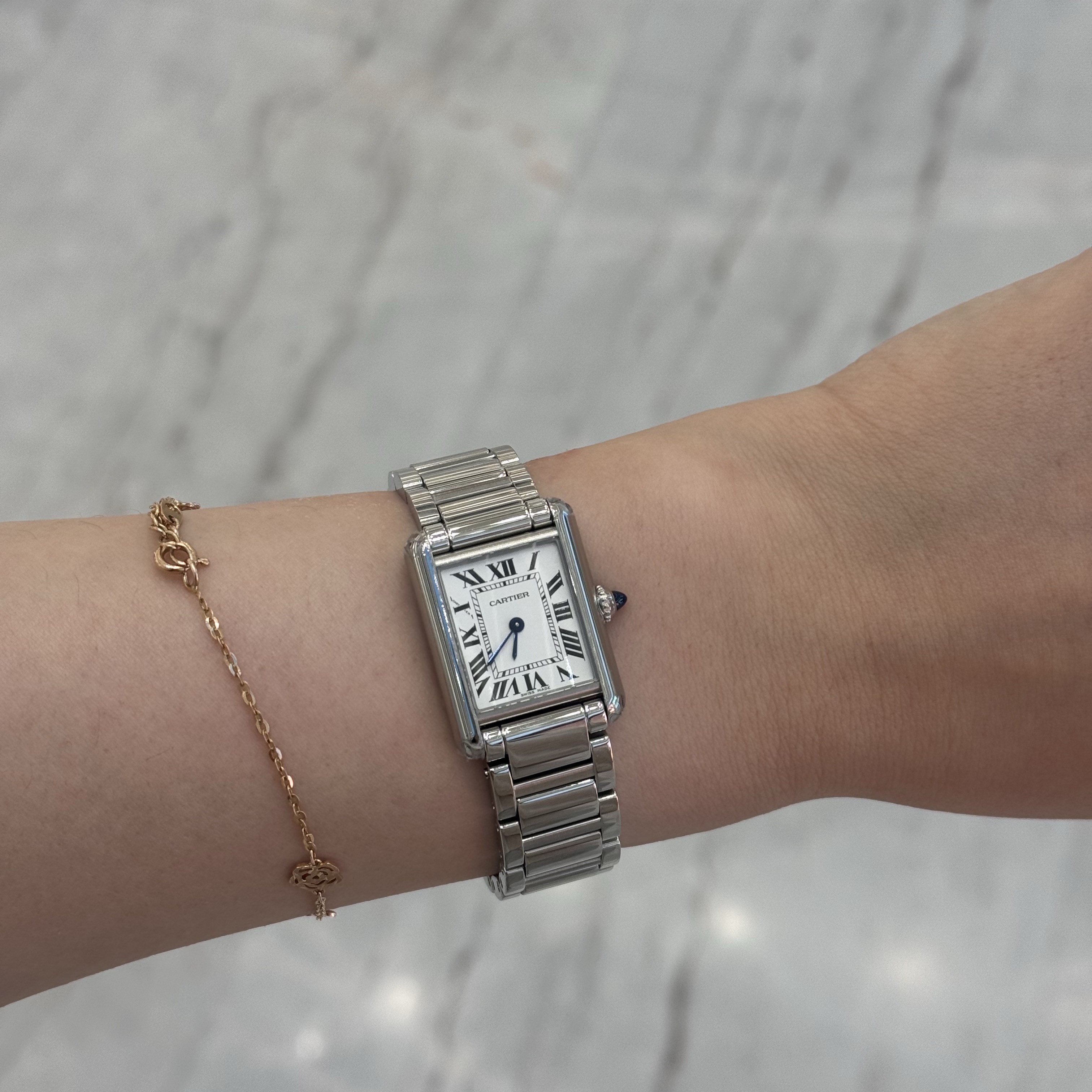 Cartier Tank Must Watch Small Quartz Steel Bracelet Steel 착용 스타일 - 2