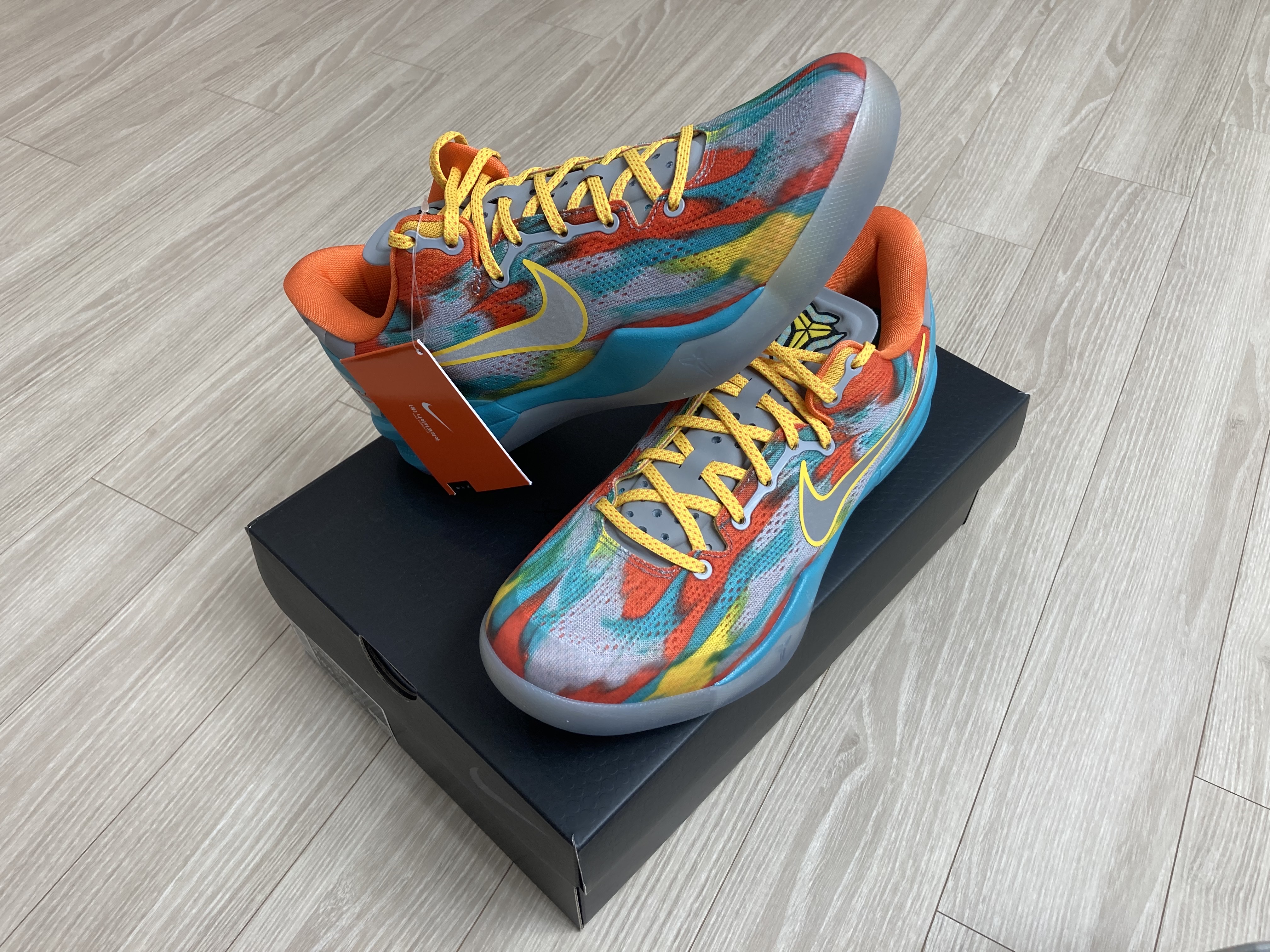 Nike Kobe 8 Protro Venice Beach 착용 스타일 - 1