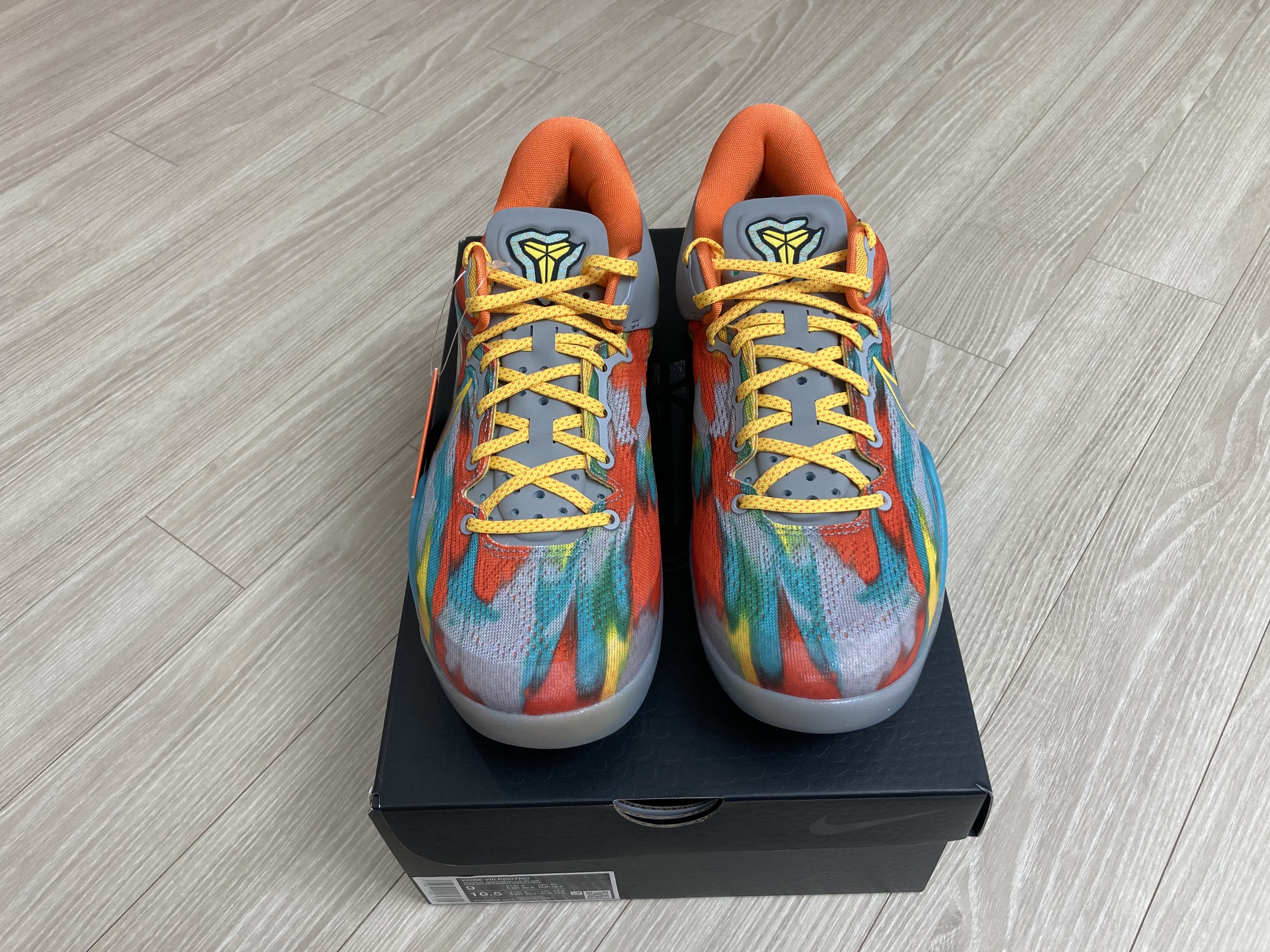 Nike Kobe 8 Protro Venice Beach 착용 스타일 - 3