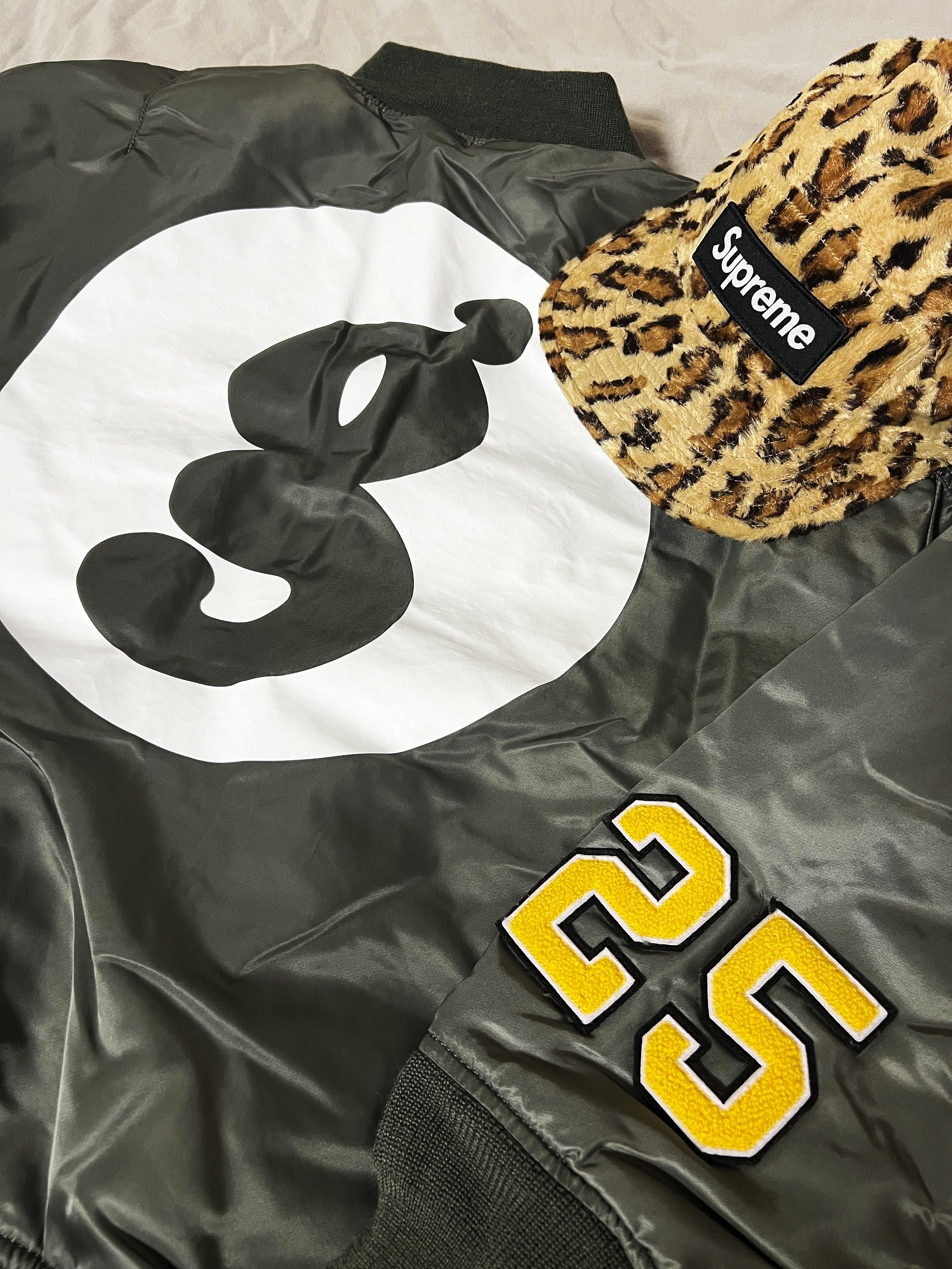 Supreme x GOODENOUGH Reversible MA-1 Olive - 25SS, Supreme x GOODENOUGH Crushed Rayon Pile Camp Cap Leopard - 25SS 착용 스타일