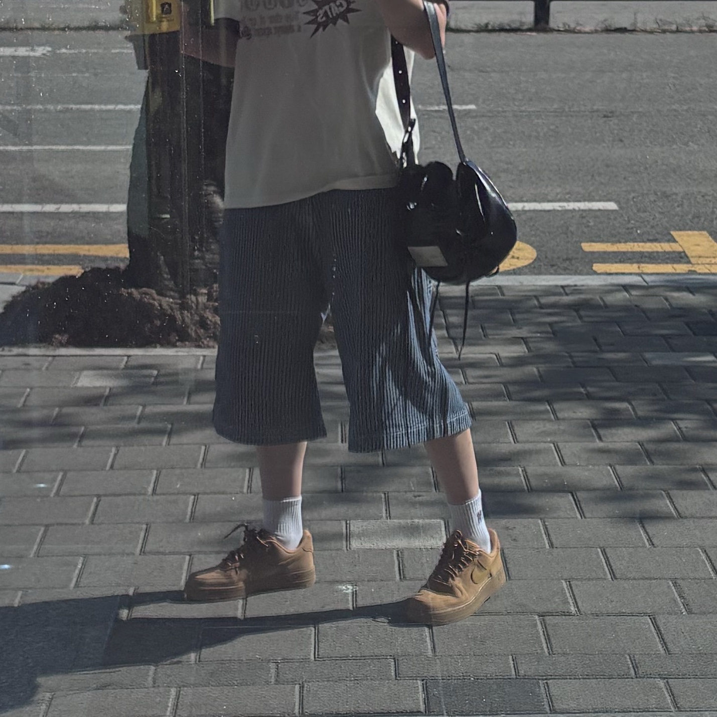 (W) Nike Air Force 1 '07 WB Flax Wheat 착용 스타일