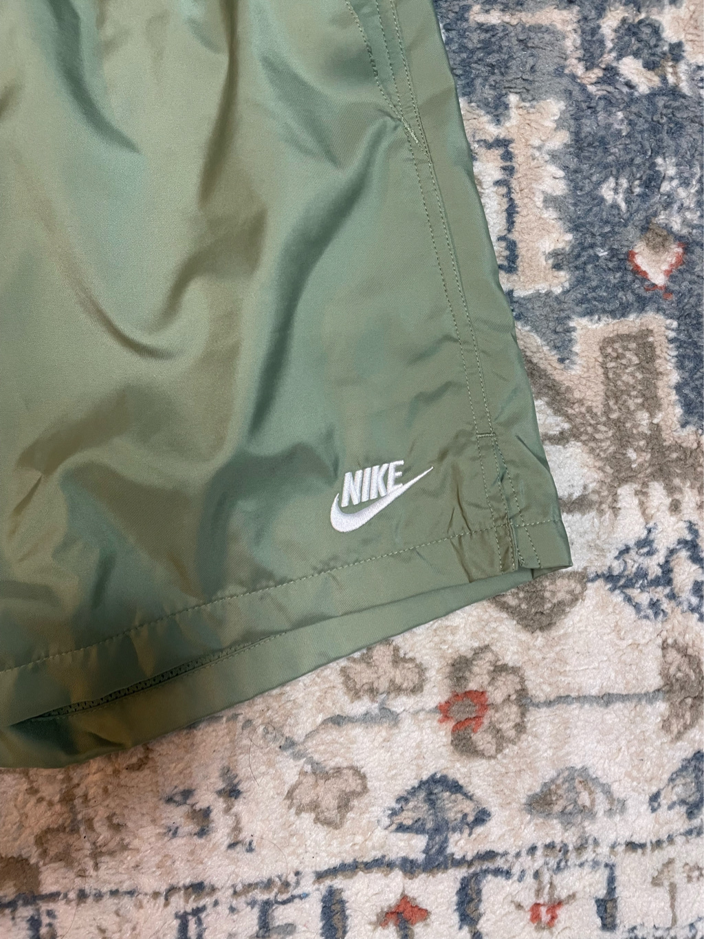 Nike NSW Woven Lined Flow Shorts Oil Green - Asia 착용 스타일 - 2
