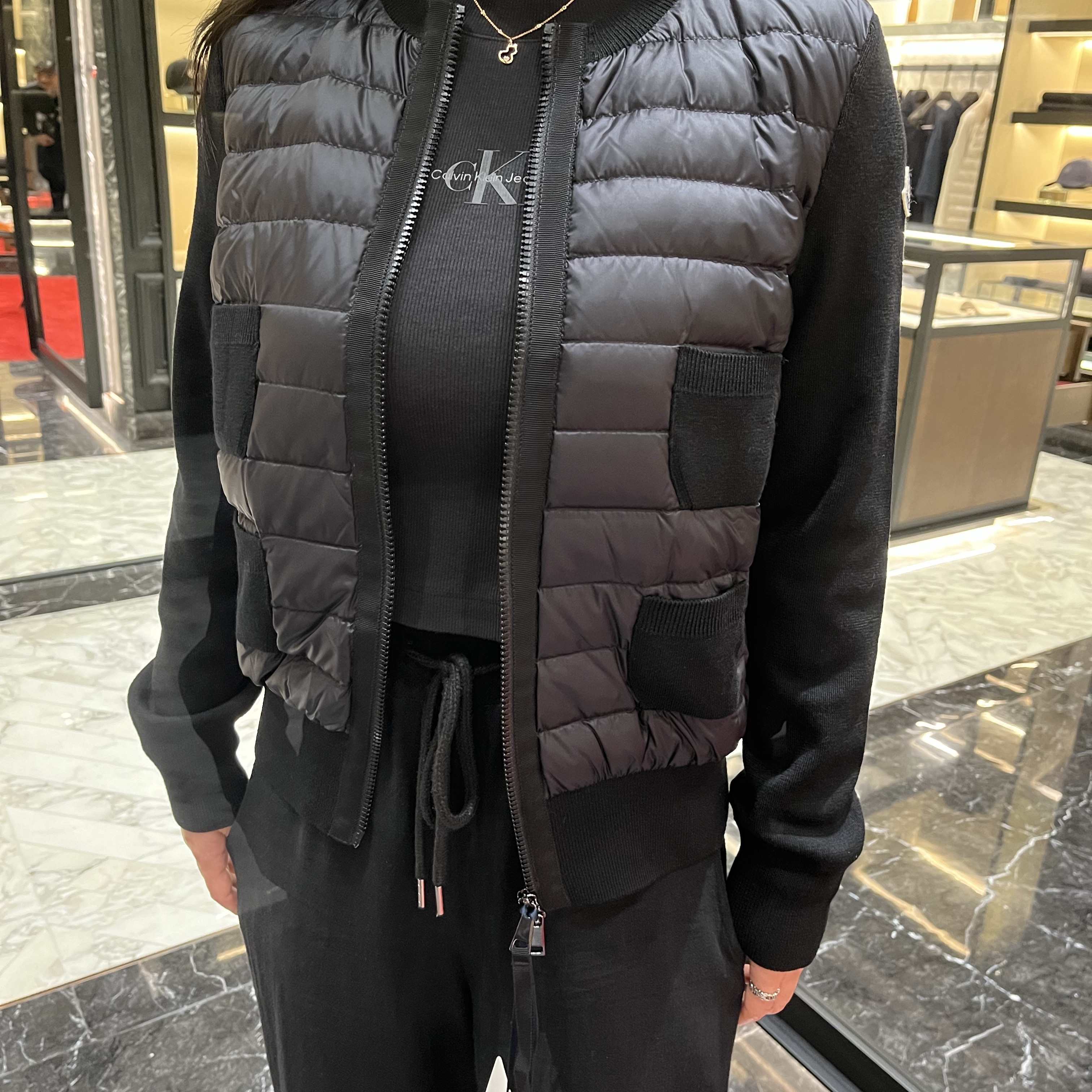 (W) Moncler Wool and Nylon Padded Cardigan Black - 24FW 착용 스타일 - 3