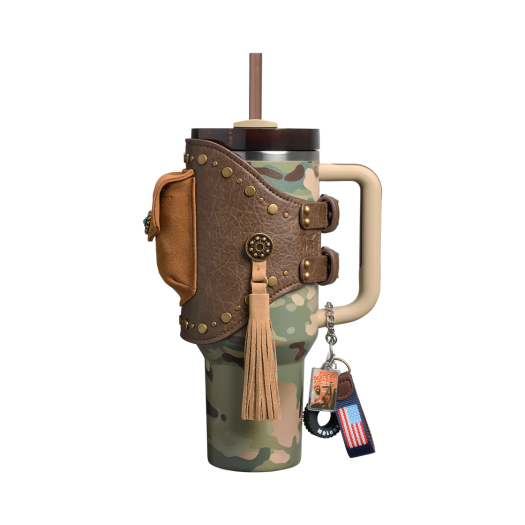 10-13554 Stanley x The Post Malone Quencher H2.0 Flowstate Tumbler with Quencher Pouch Belt 1.18L Multicam
