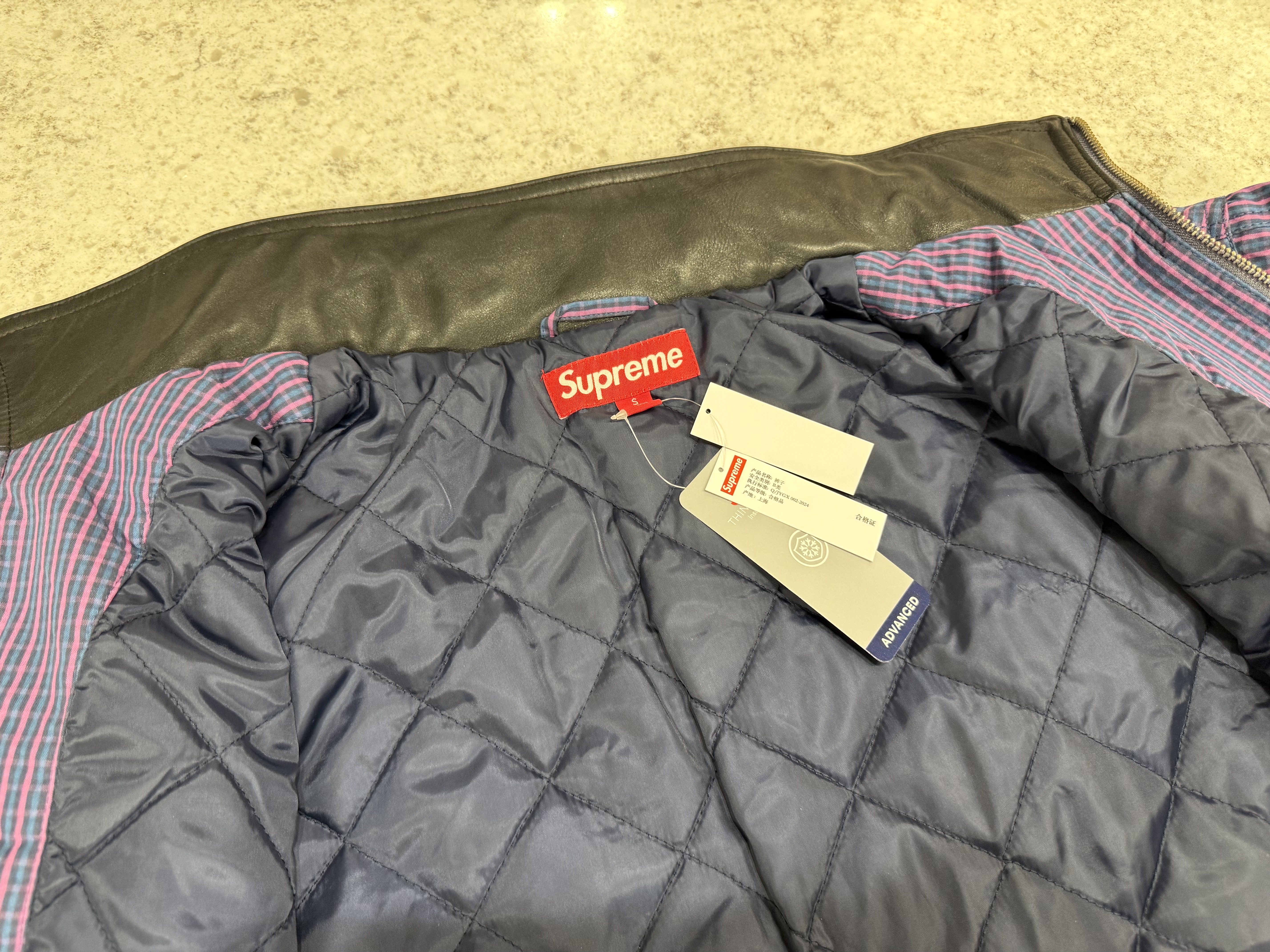 Supreme Leather Collar Utility Jacket Blue Plaid - 25SS 착용 스타일 - 5