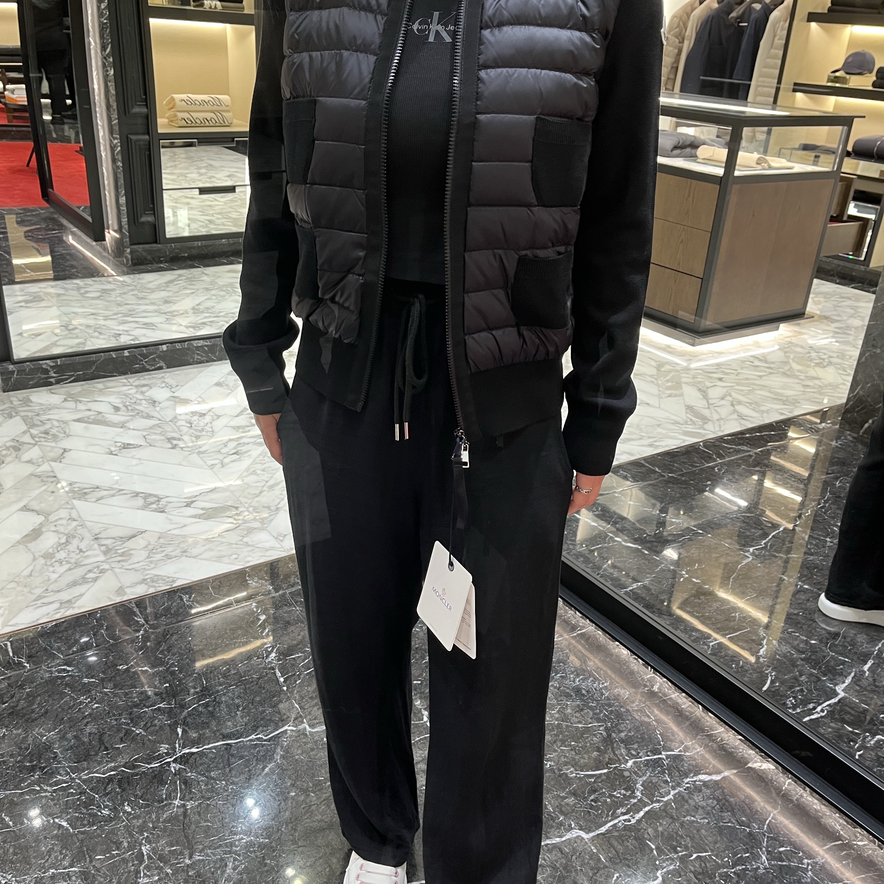 (W) Moncler Wool and Nylon Padded Cardigan Black - 24FW 착용 스타일 - 2