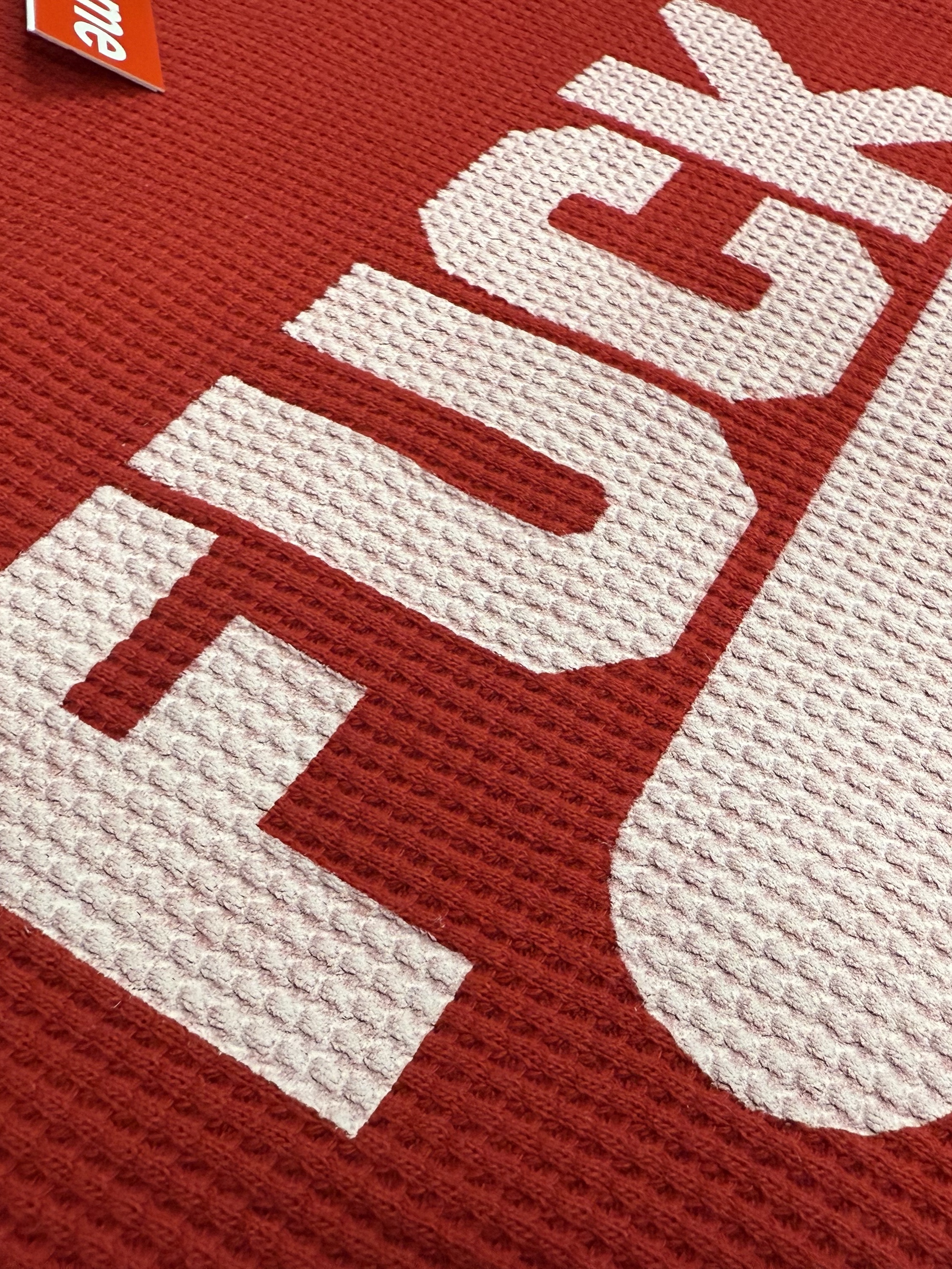 Supreme x GOODENOUGH Thermal Red - 25SS 착용 스타일 - 1
