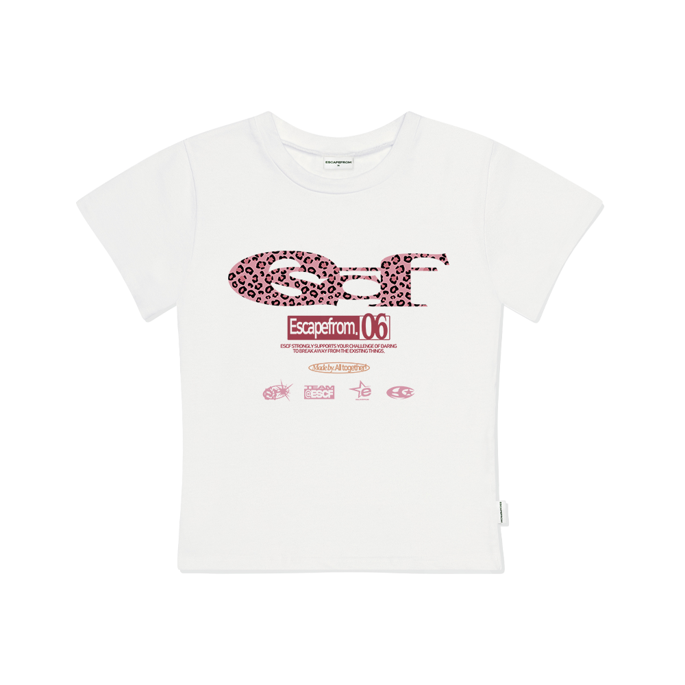 E251STS018IV Escapefrom Pink Leopard ESCF Logo Collage Printed Slim Fit Short Sleeve Ivory