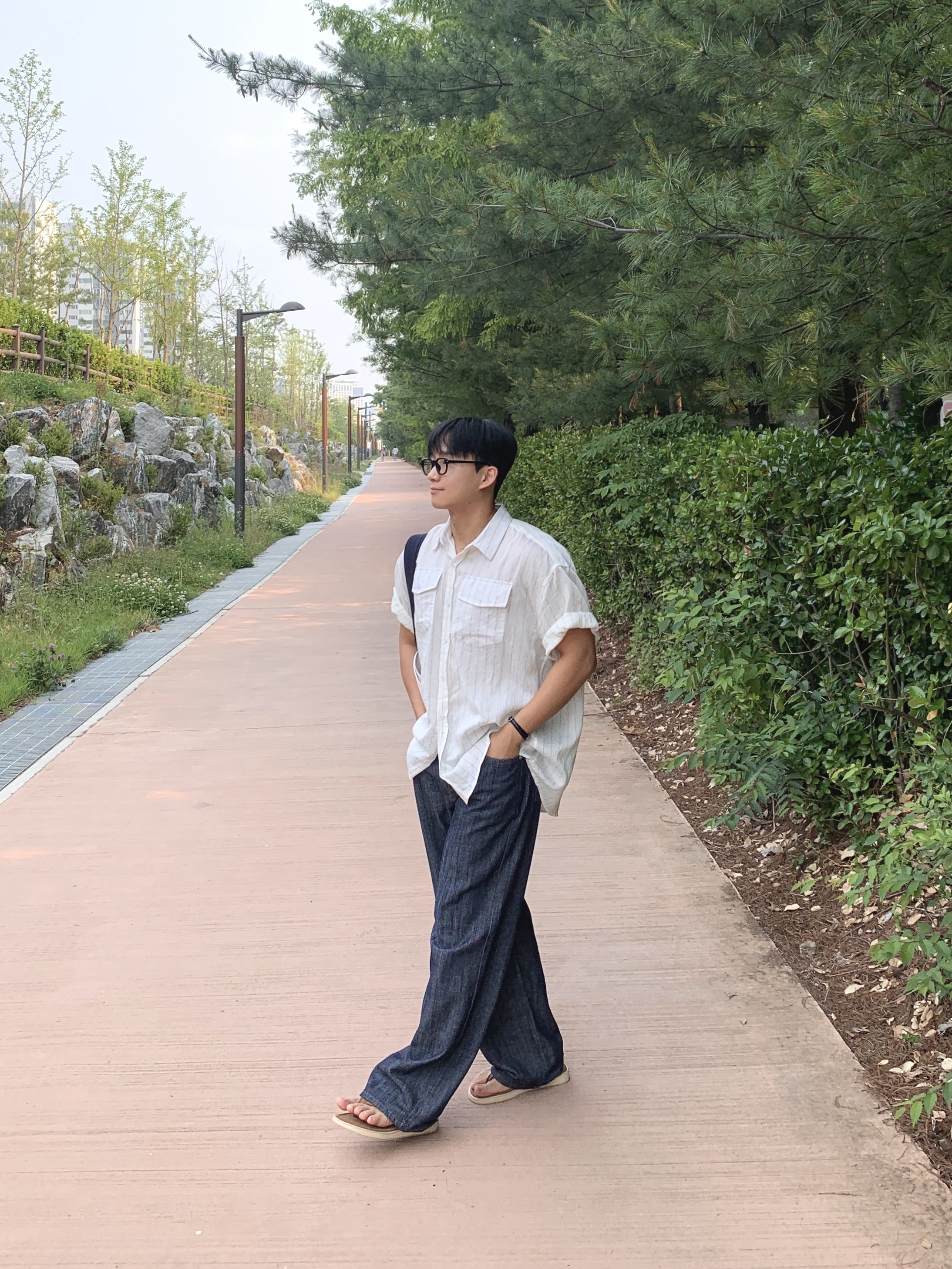 Trader Joe's Canvas Tote Bag Navy, Casio LTP-V007L-7B1 착용 스타일 - 5