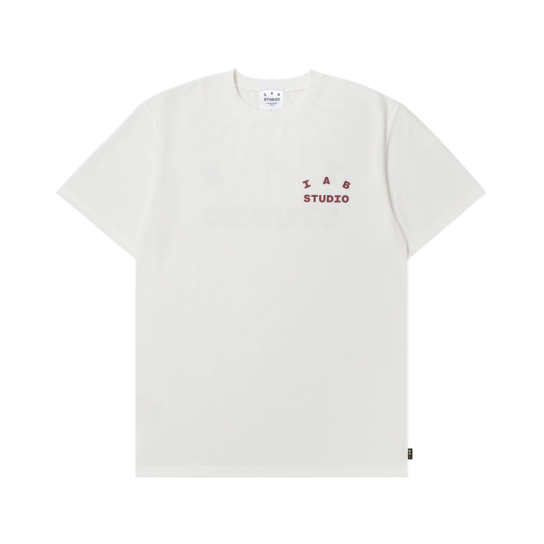 ★送料 関税込★IAB Studio★IAB Studio T-Shirt White Burgundy 아이앱 스튜디오 도쿄 티셔츠 화이트 | IAB Studio | KREAM