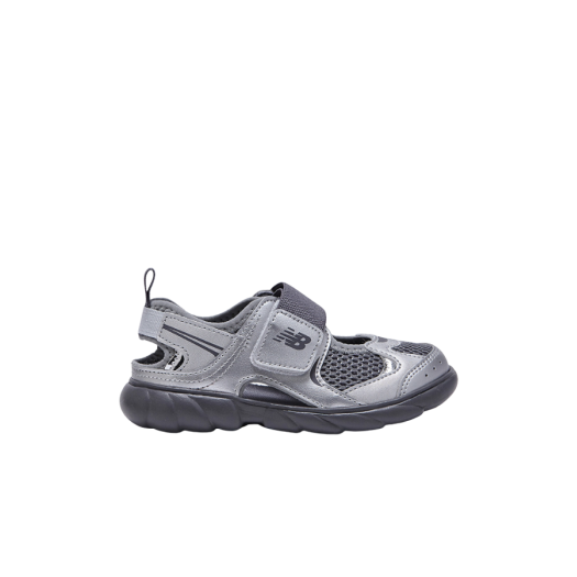 (Kids) New Balance Freedle 920 Sandal Charcoal